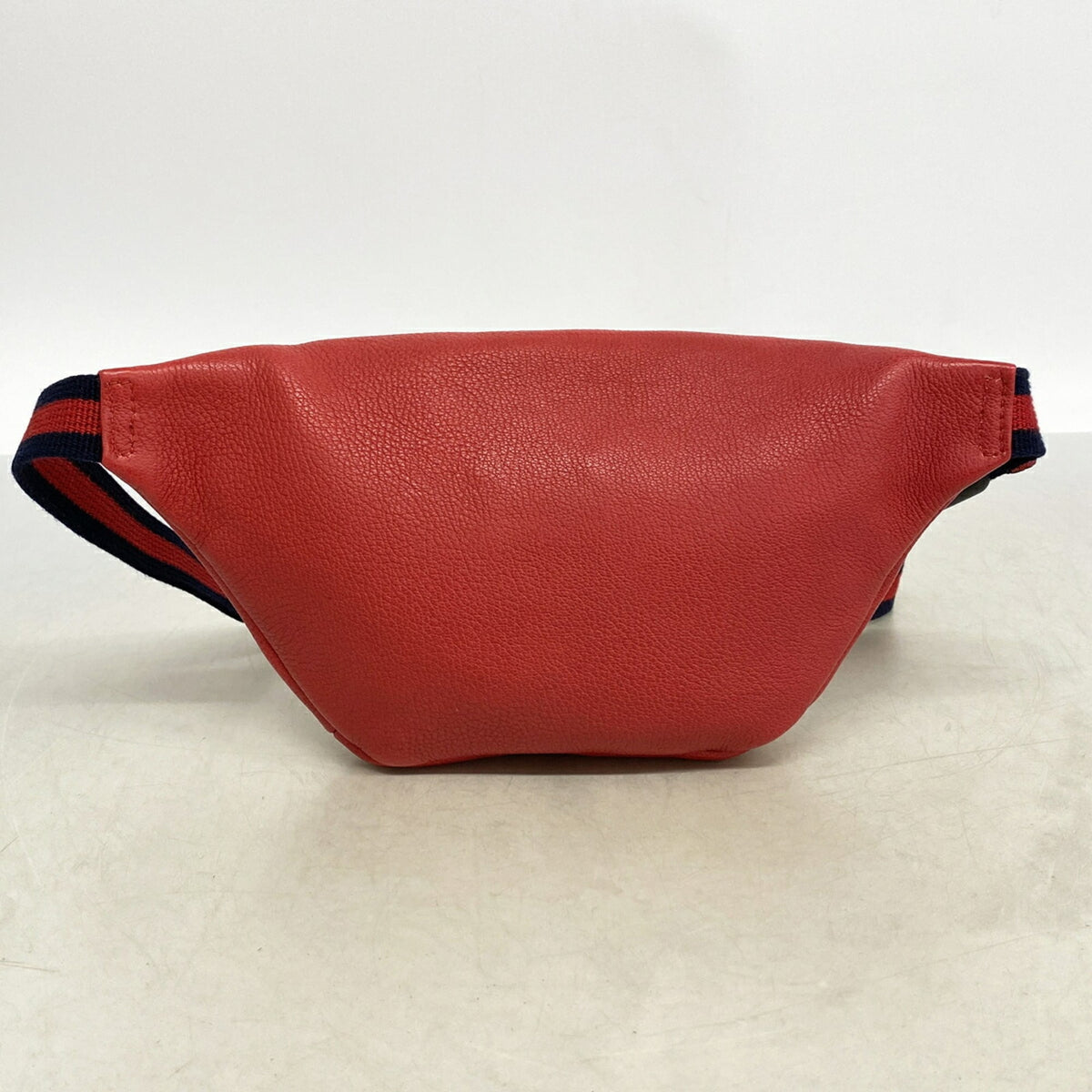 Gucci Red Color Leather Fanny Pack (Pre-Owned)