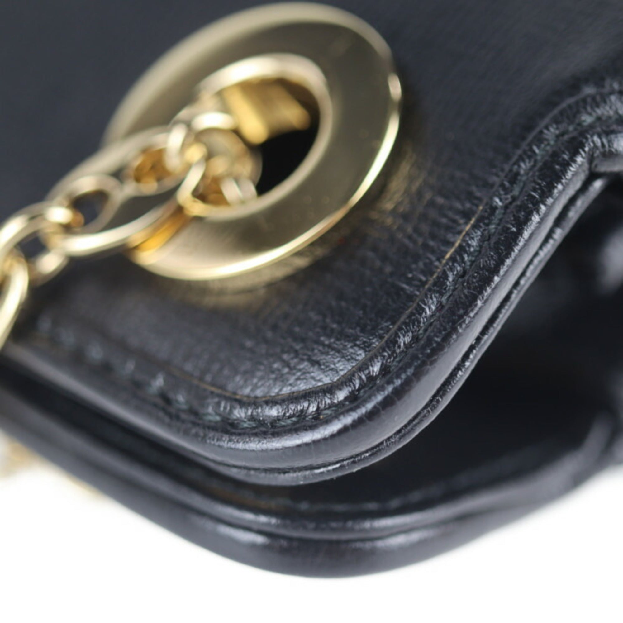Gucci Black Leather Shoulder Bag (Pre-Owned)