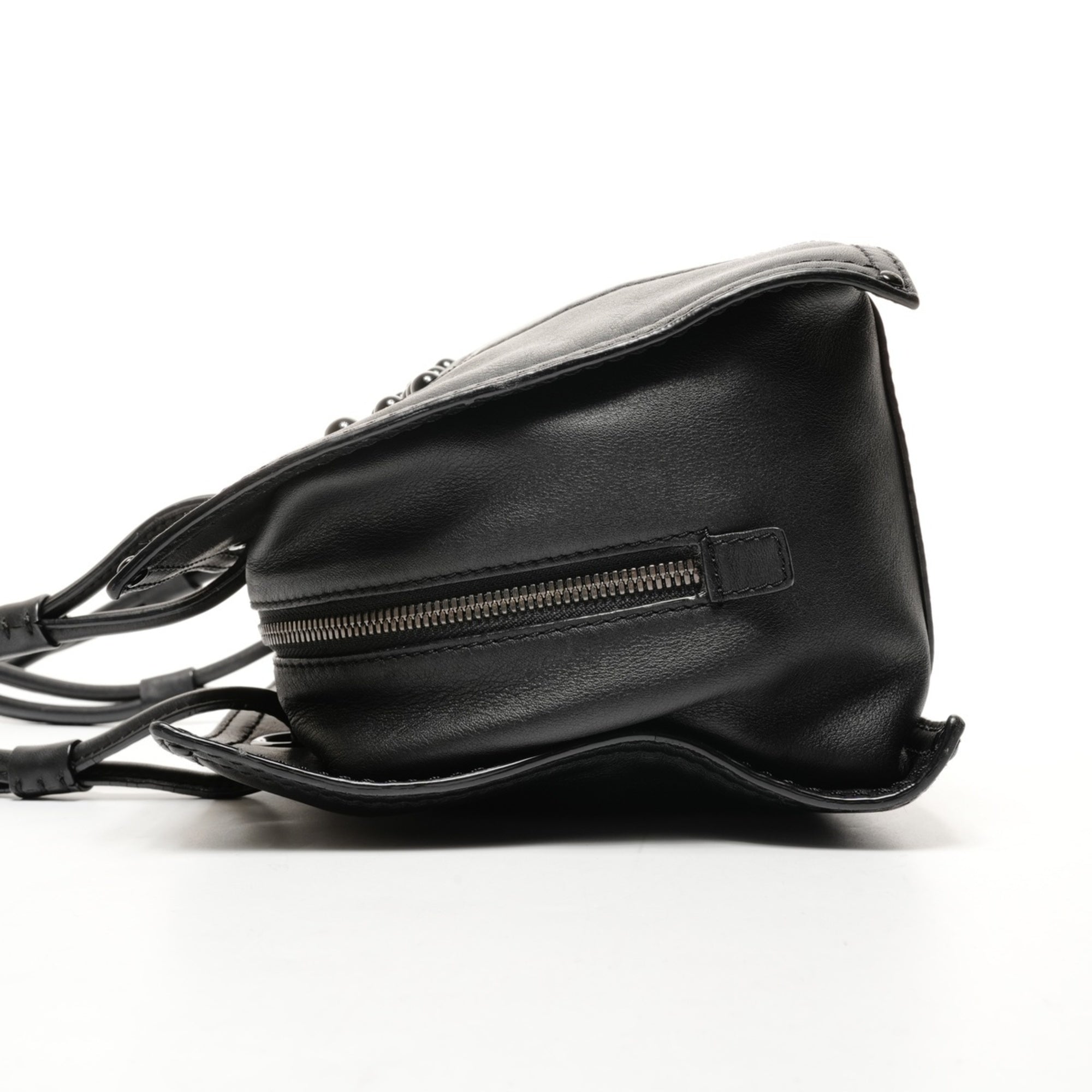 Loewe Black Leather Shoulder Bag Tote Bag (Pre-Owned)