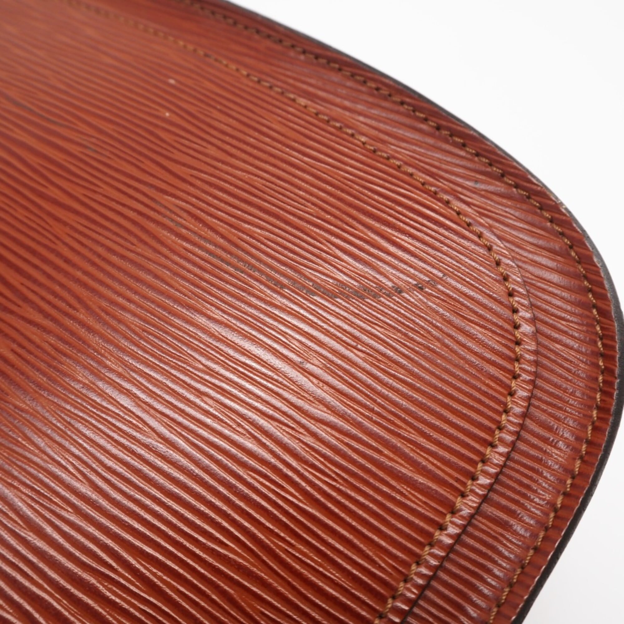 Louis Vuitton Brown Leather Shoulder Bag (Pre-Owned)