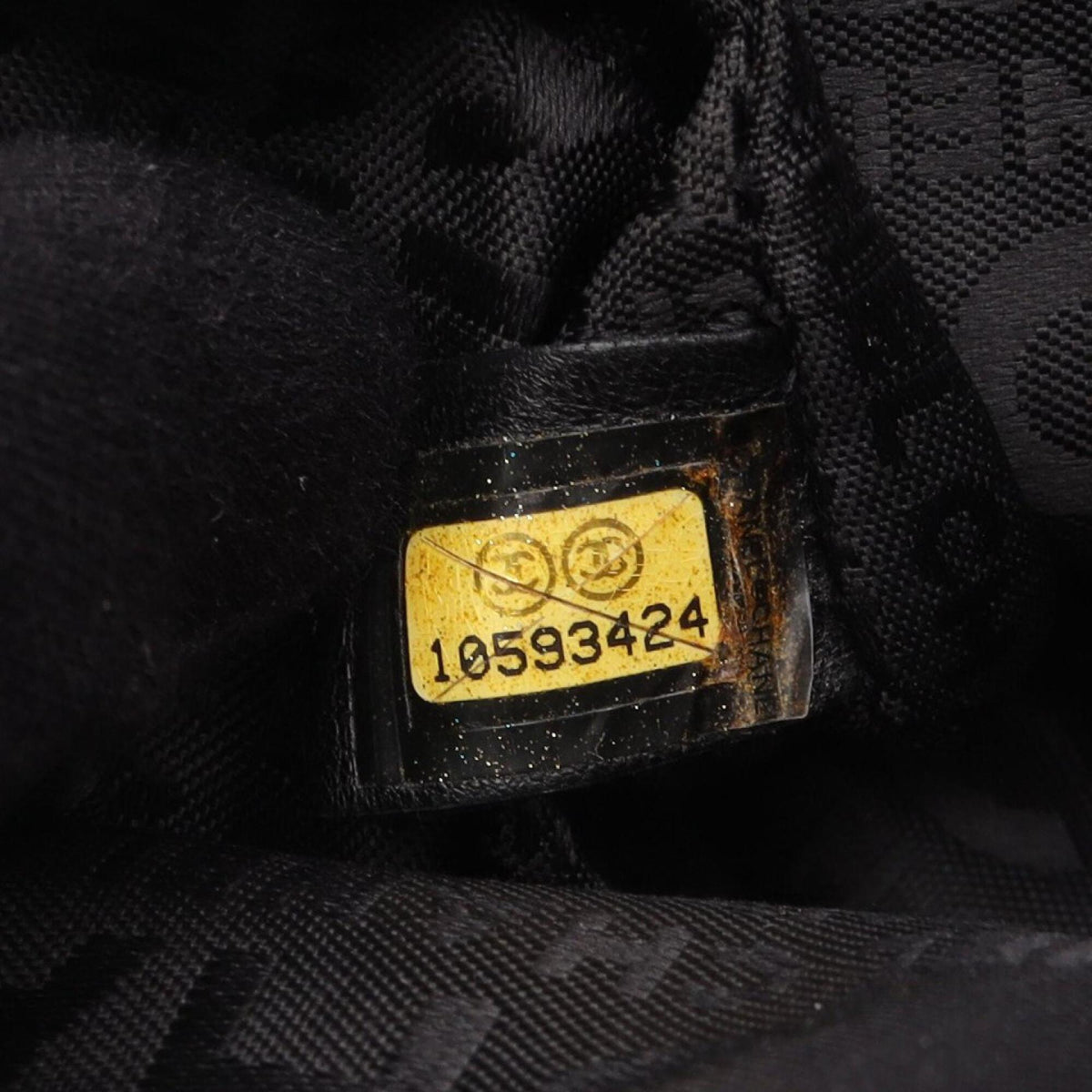 Chanel Black Leather Handbag Shoulder Bag (Pre-Owned)