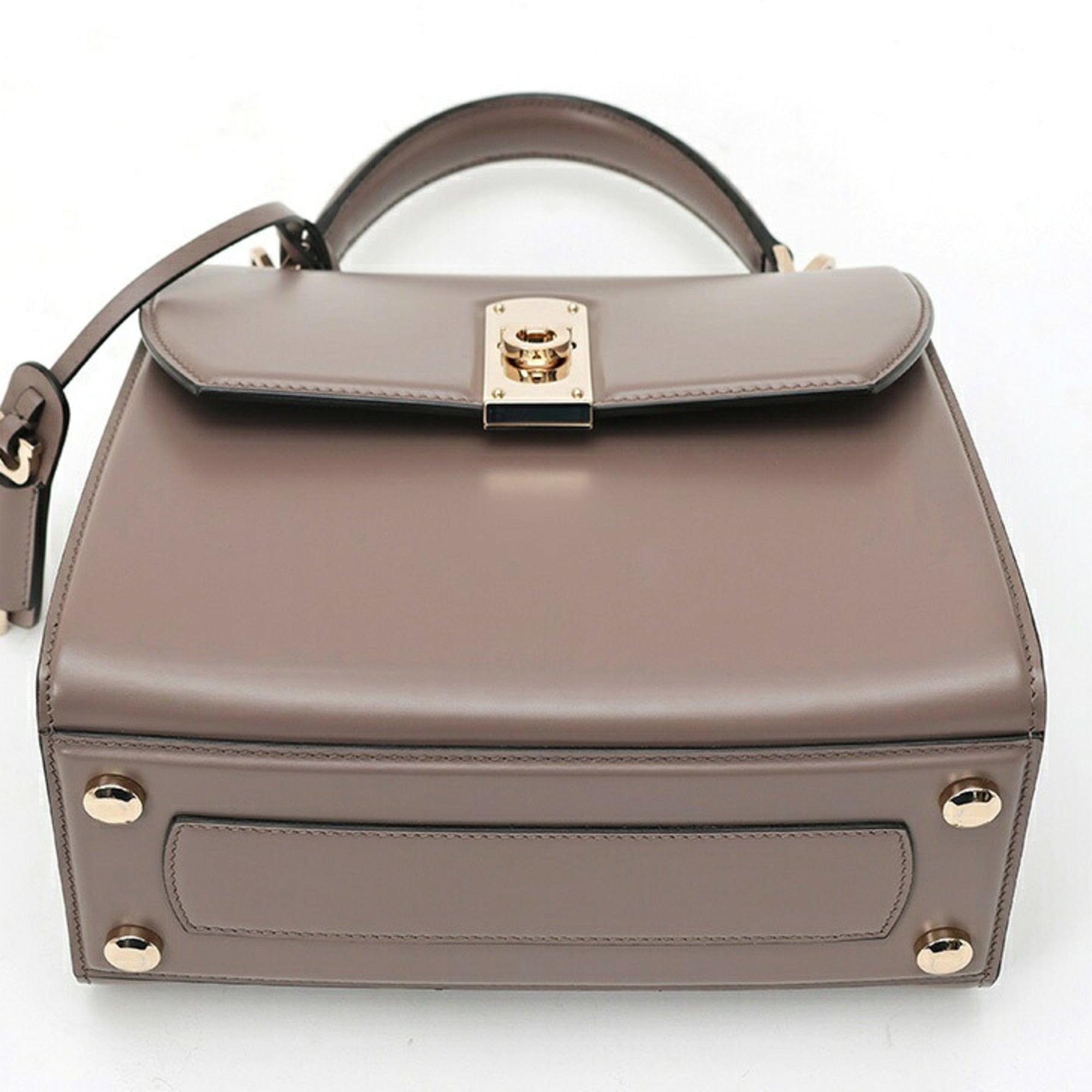 Salvatore Ferragamo Grayish Leather Shoulder Bag (Pre-Owned)