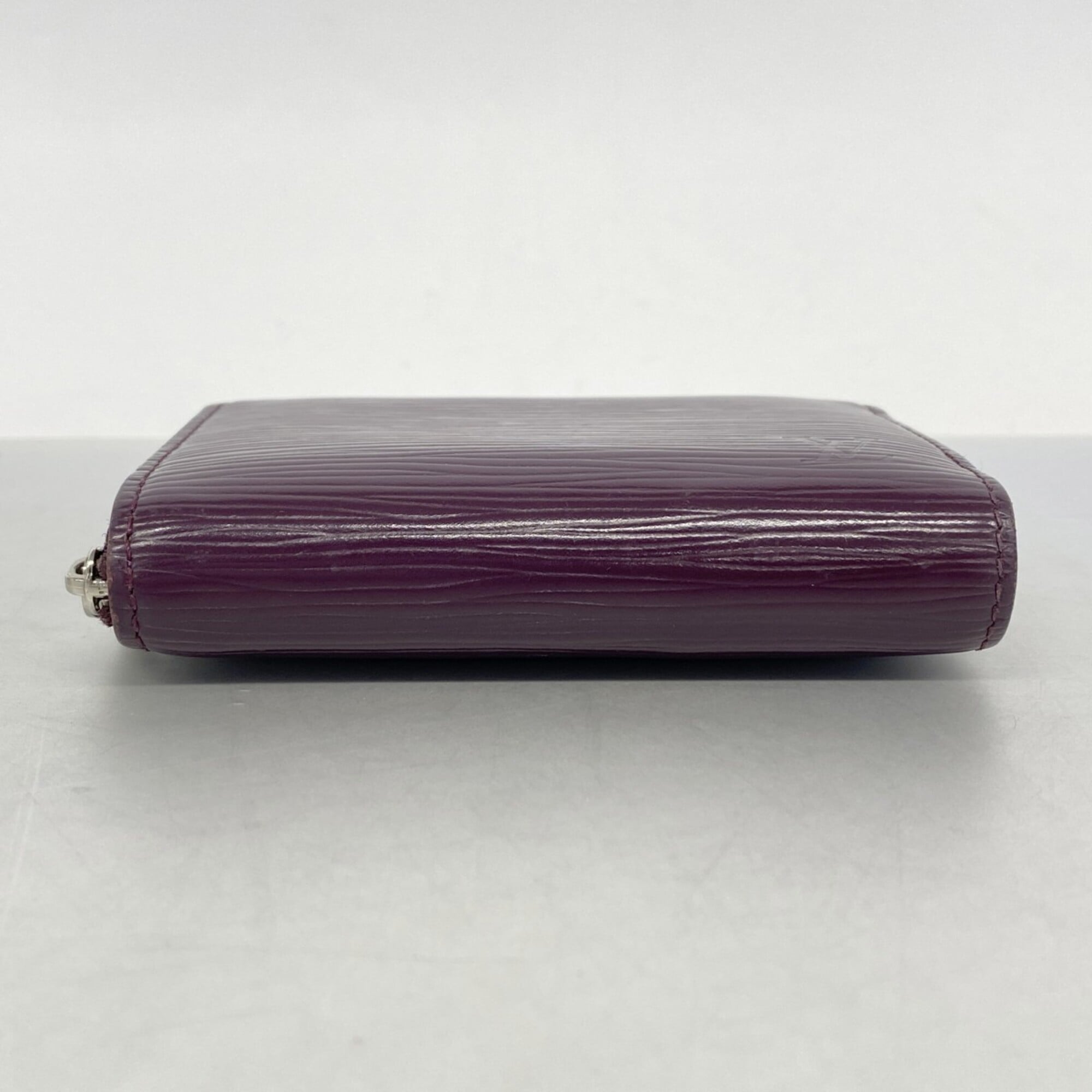 Louis Vuitton Cassis Wallet (Bi-Fold) (Pre-Owned)