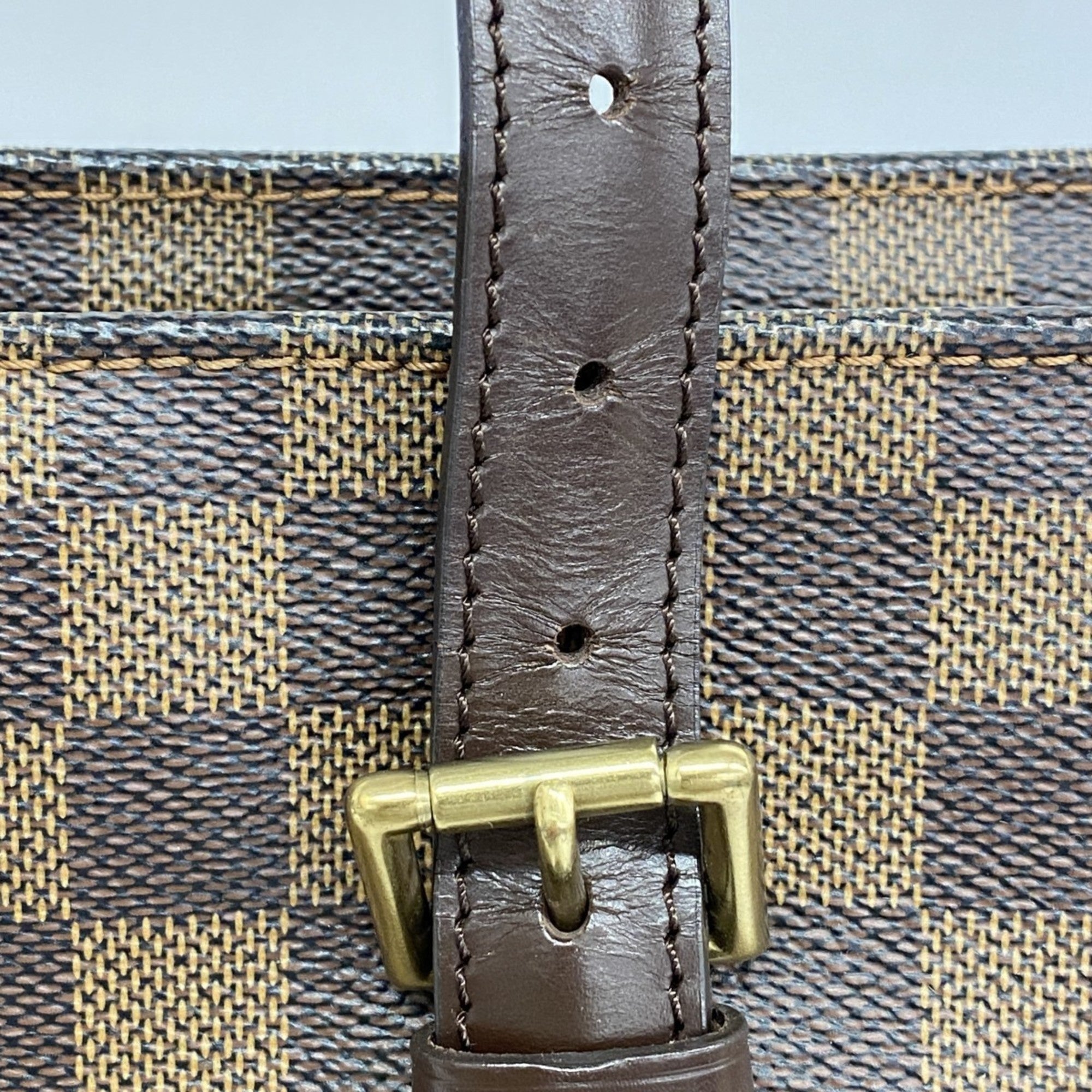 Louis Vuitton Ebene Shoulder Bag (Pre-Owned)