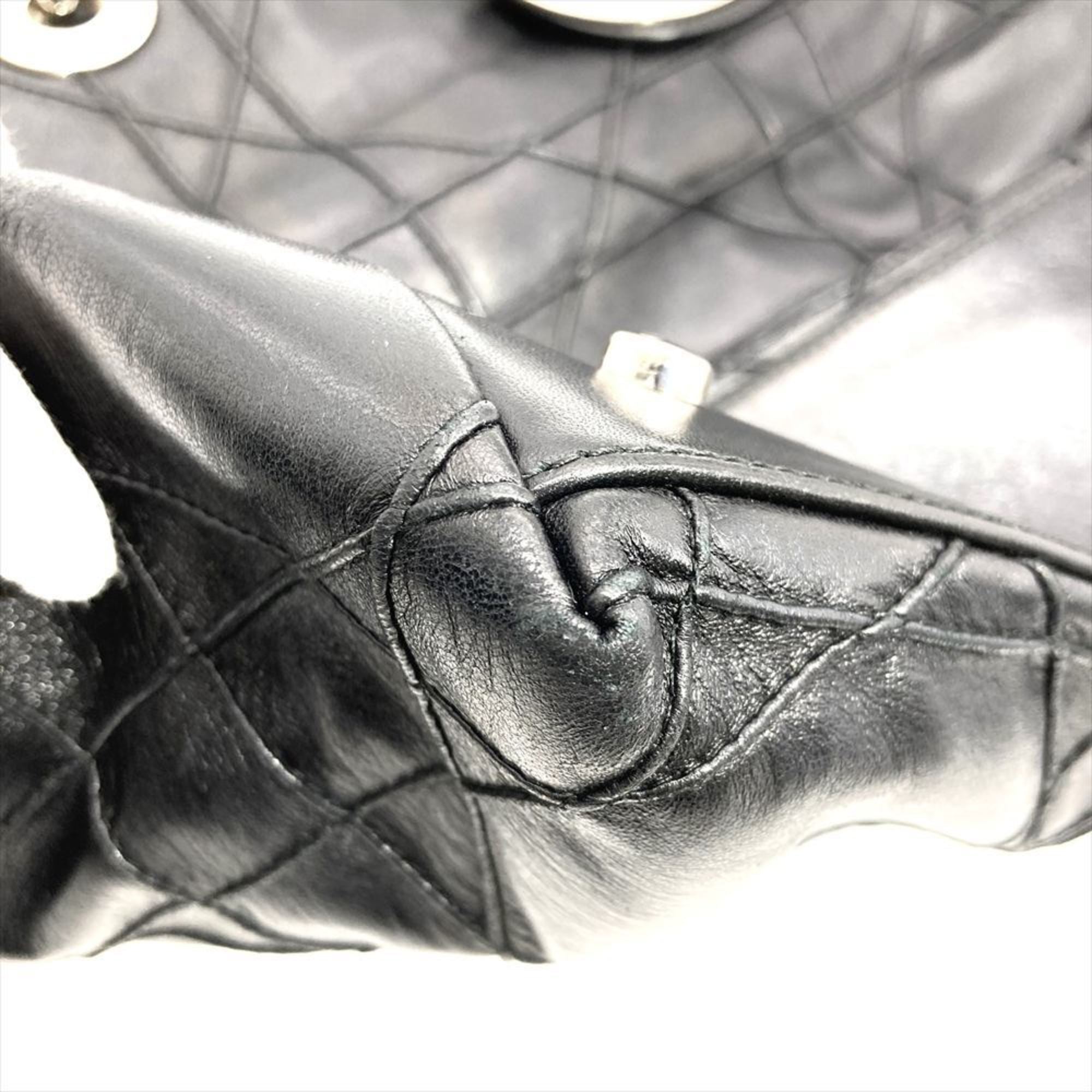 Christian Dior Black Leather Handbag (Pre-Owned)