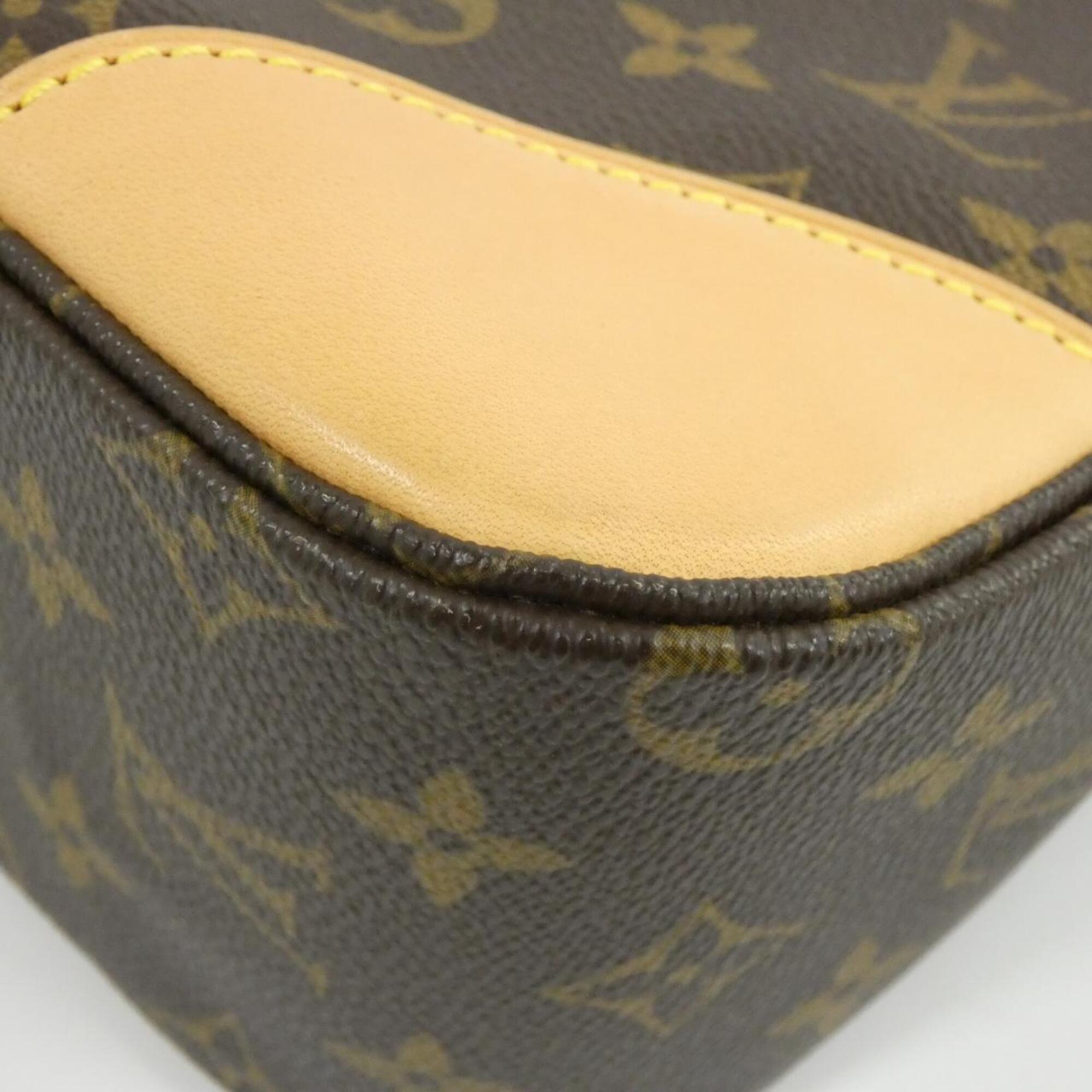 Louis Vuitton Marron Coated Canvas Shoulder Bag (Pre-Owned)
