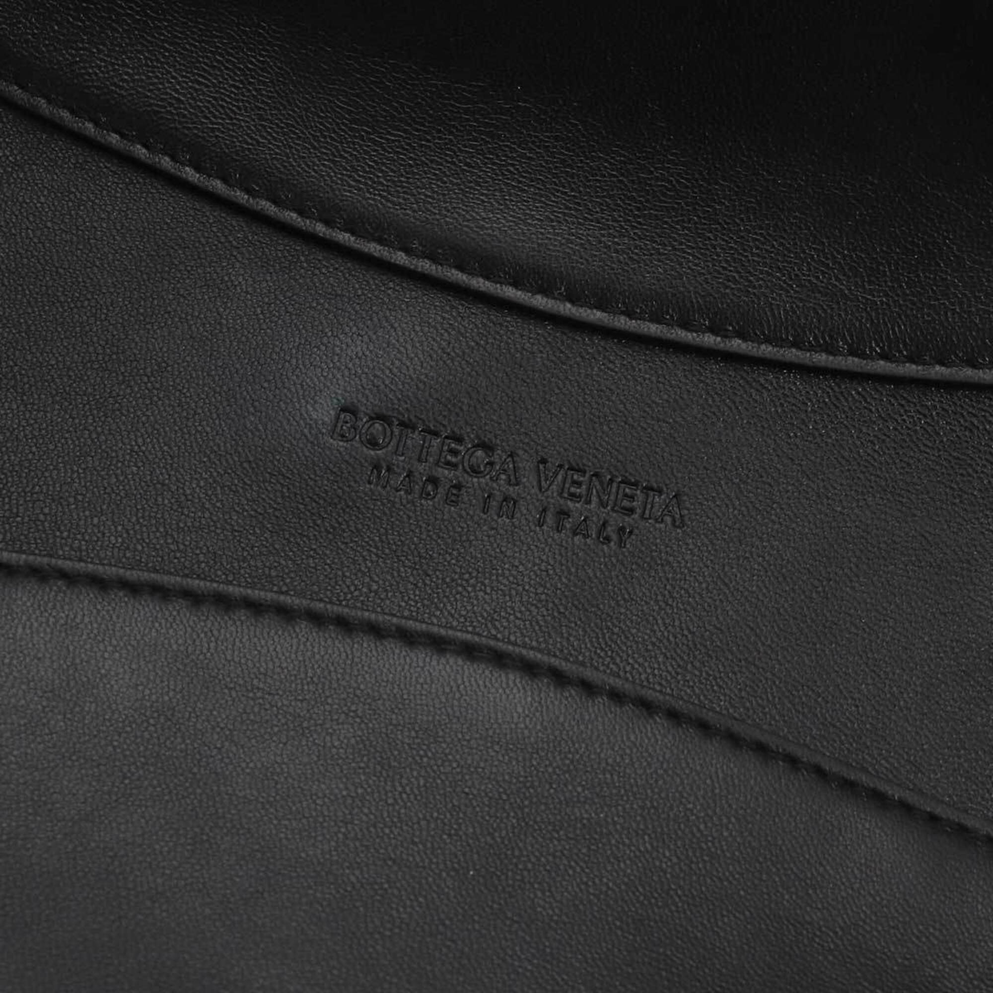 Bottega Veneta Black Leather Handbag (Pre-Owned)