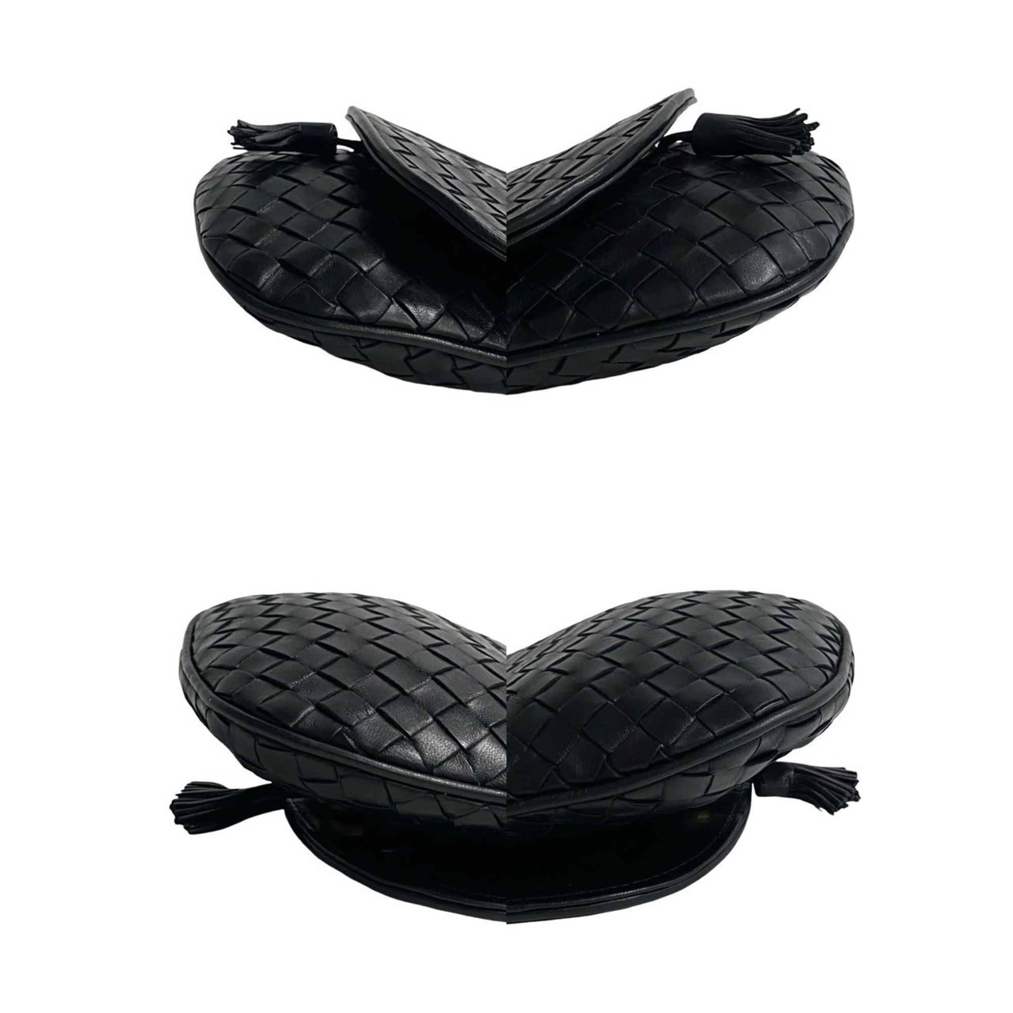 Bottega Veneta Black Leather Pochette Shoulder Bag (Pre-Owned)