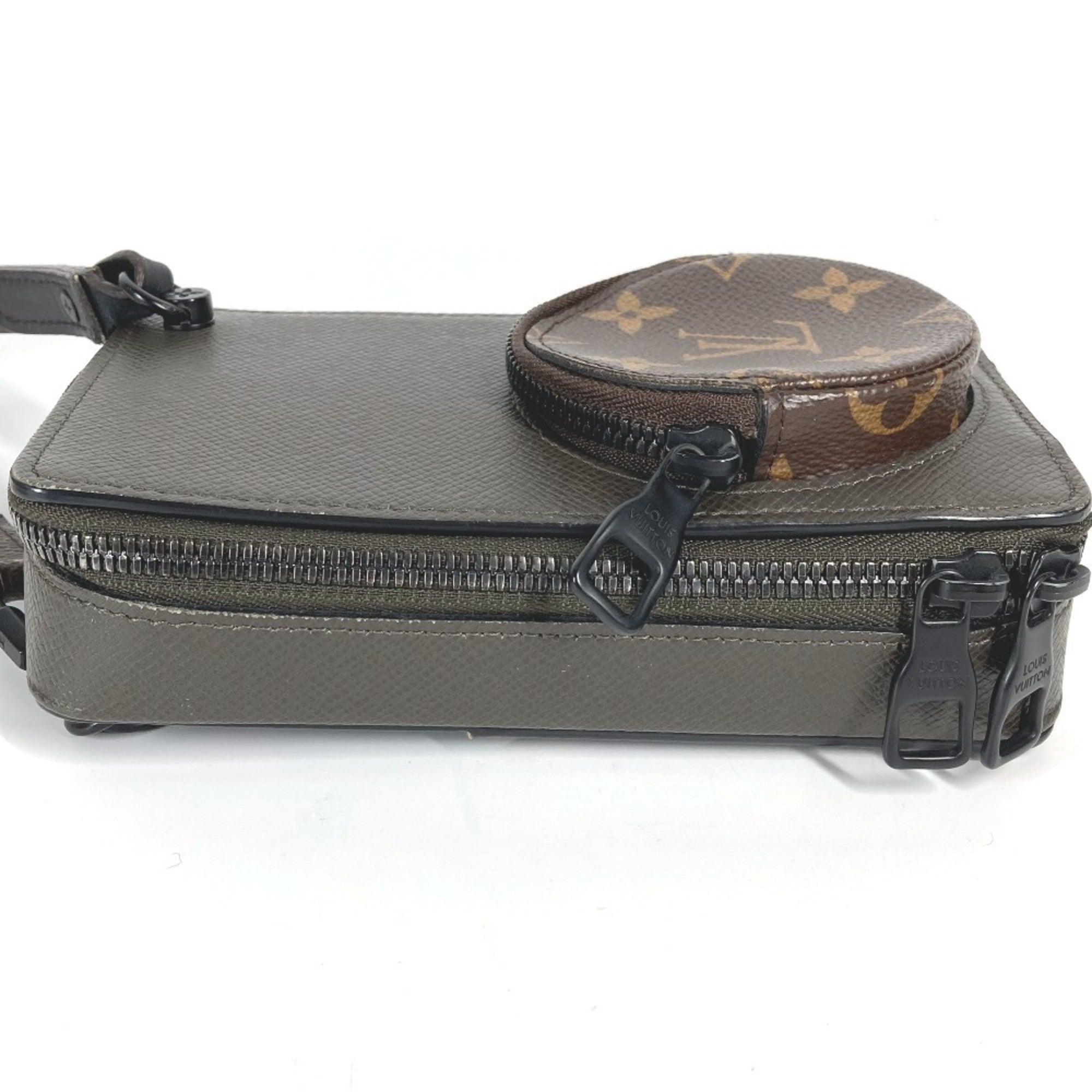 Louis Vuitton Brown Gray Taiga Leather Monogram Pochette Shoulder Bag (Pre-Owned)