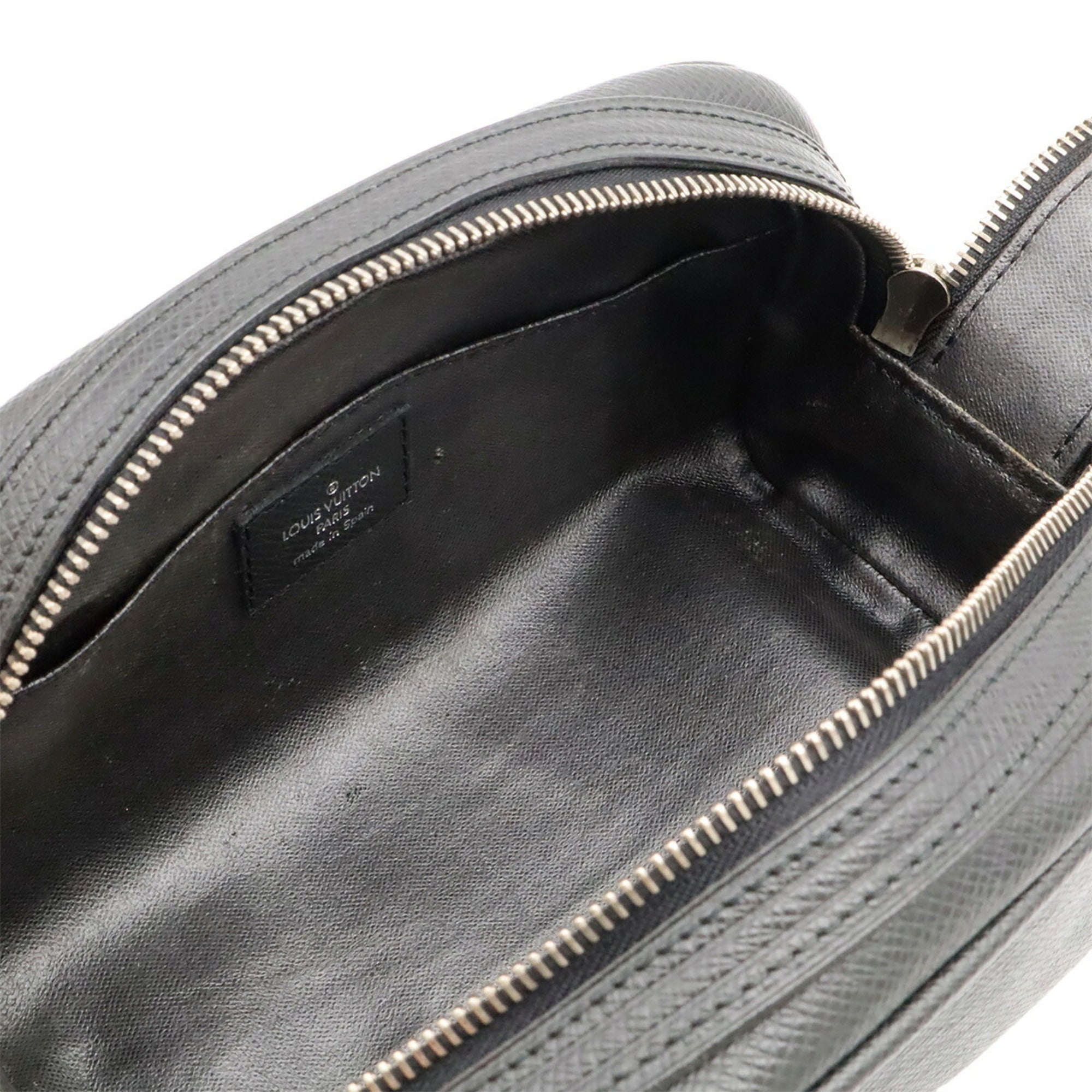 Louis Vuitton Ardoise Taiga Leather Leather Clutch Bag Handbag Pouch (Pre-Owned)