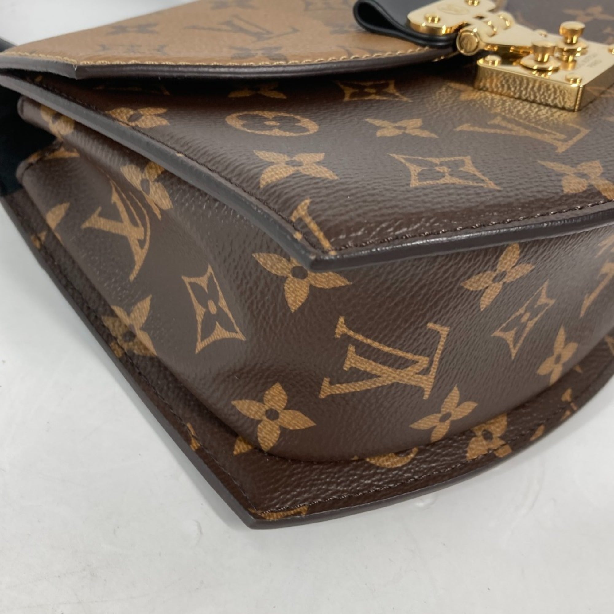 Louis Vuitton Beige Brown Monogram Reverse Monogram Reverse Handbag Shoulder Bag (Pre-Owned)