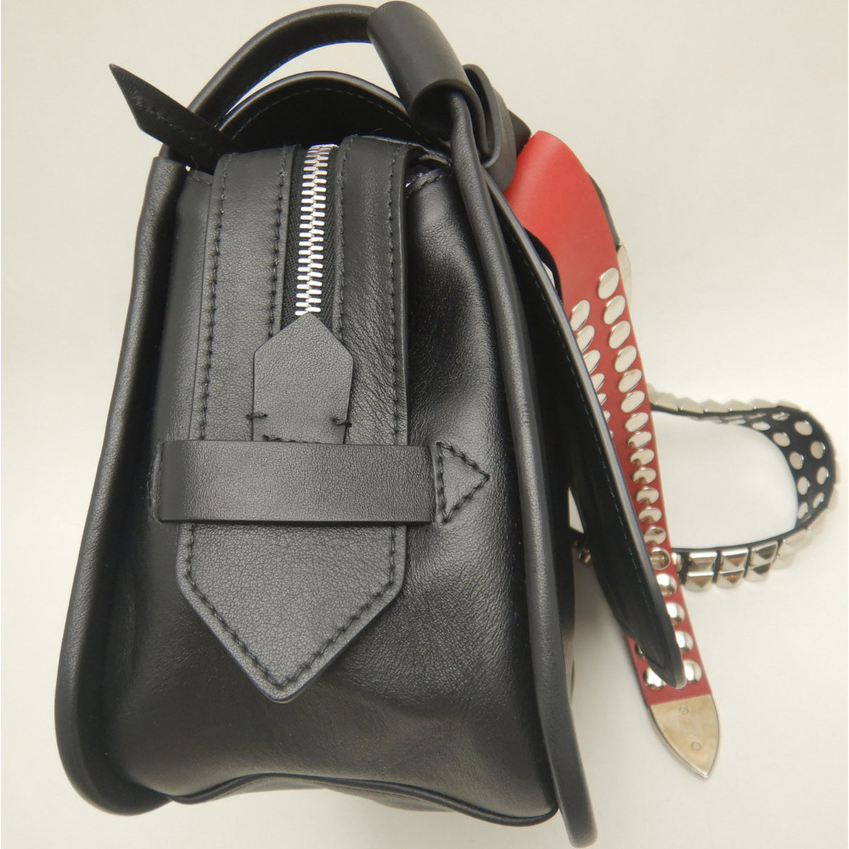 Prada Fuoco Nero Leather Shoulder Bag (Pre-Owned)