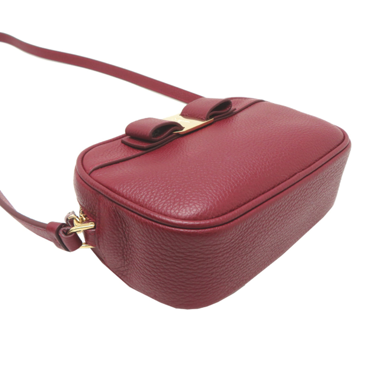 Salvatore Ferragamo Red Color Leather Shoulder Bag (Pre-Owned)