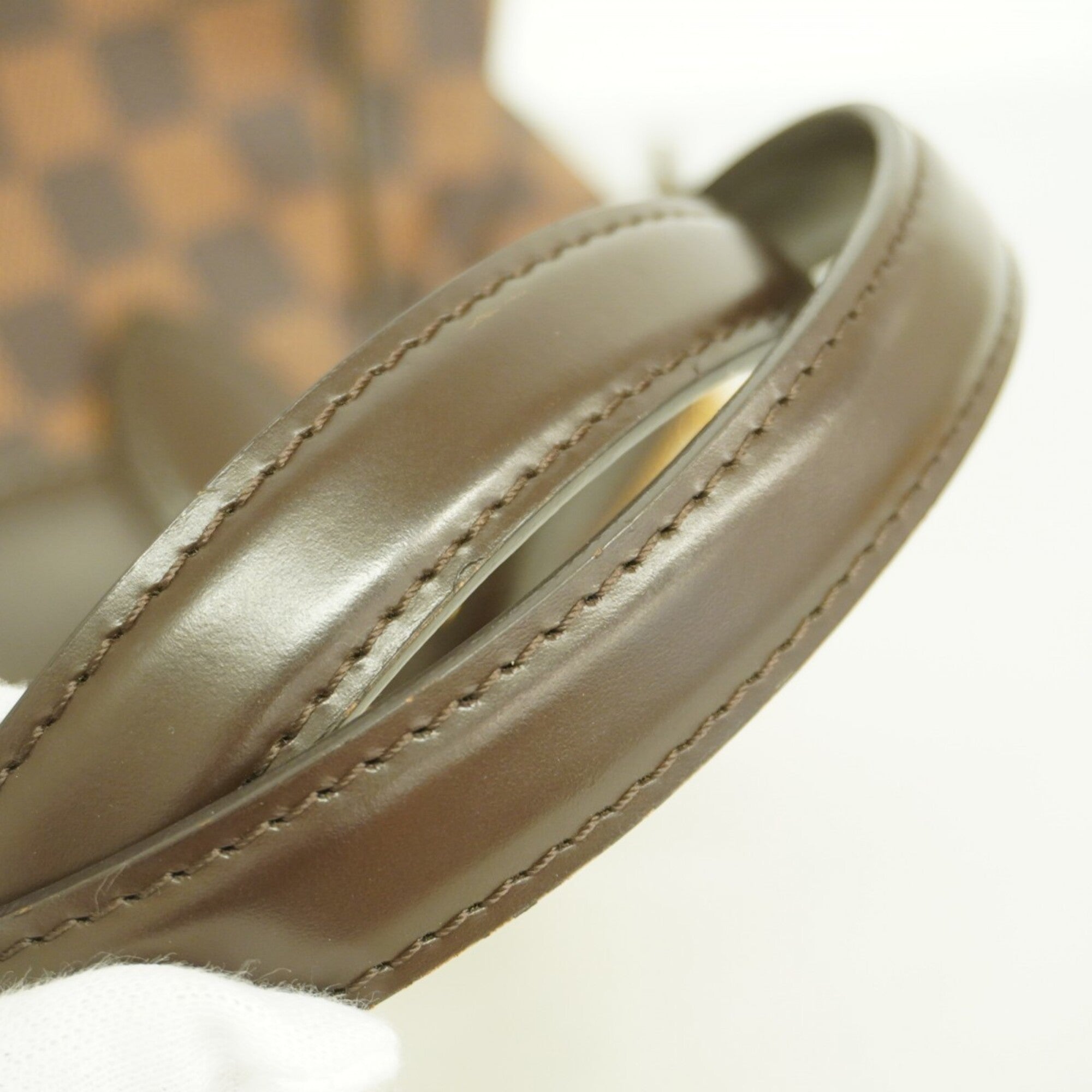Louis Vuitton Ebene Handbag (Pre-Owned)