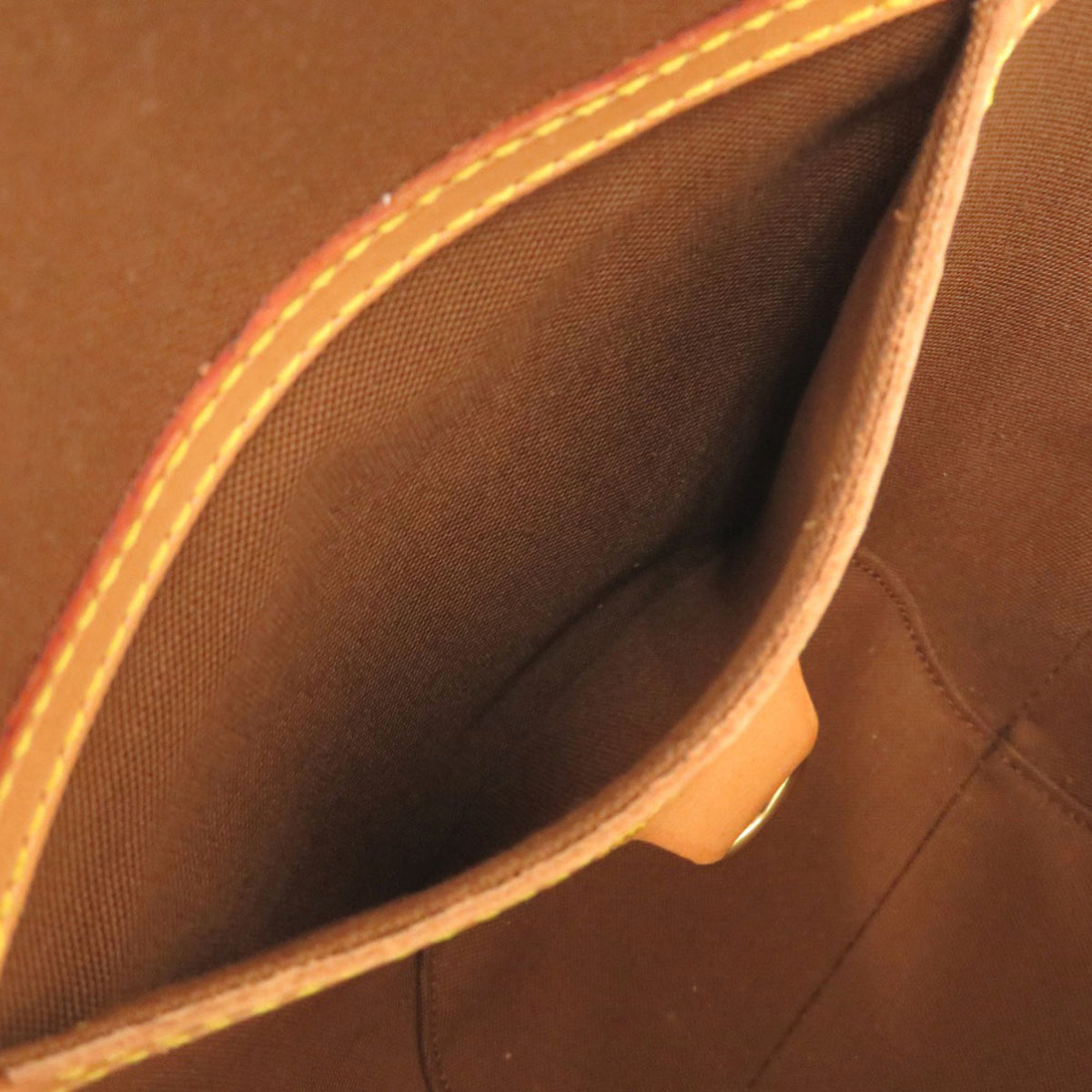 Louis Vuitton Brown Monogram Monogram Handbag (Pre-Owned)