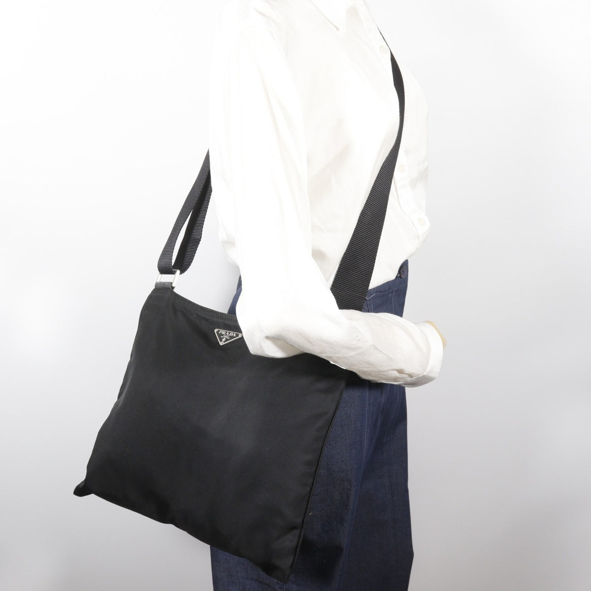 Prada Black Nylon Shoulder Bag (Pre-Owned)