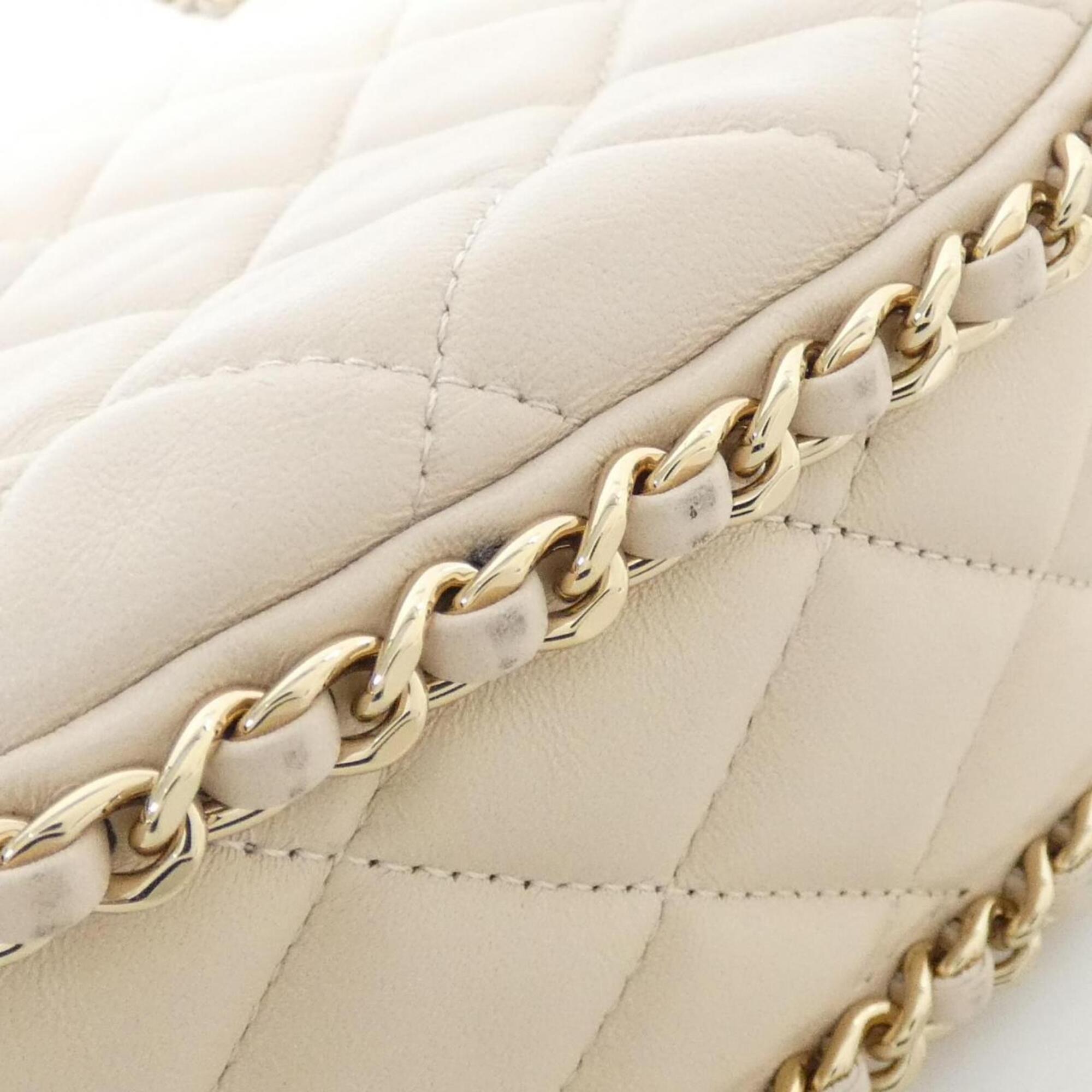 Chanel Beige Leather Shoulder Bag (Pre-Owned)