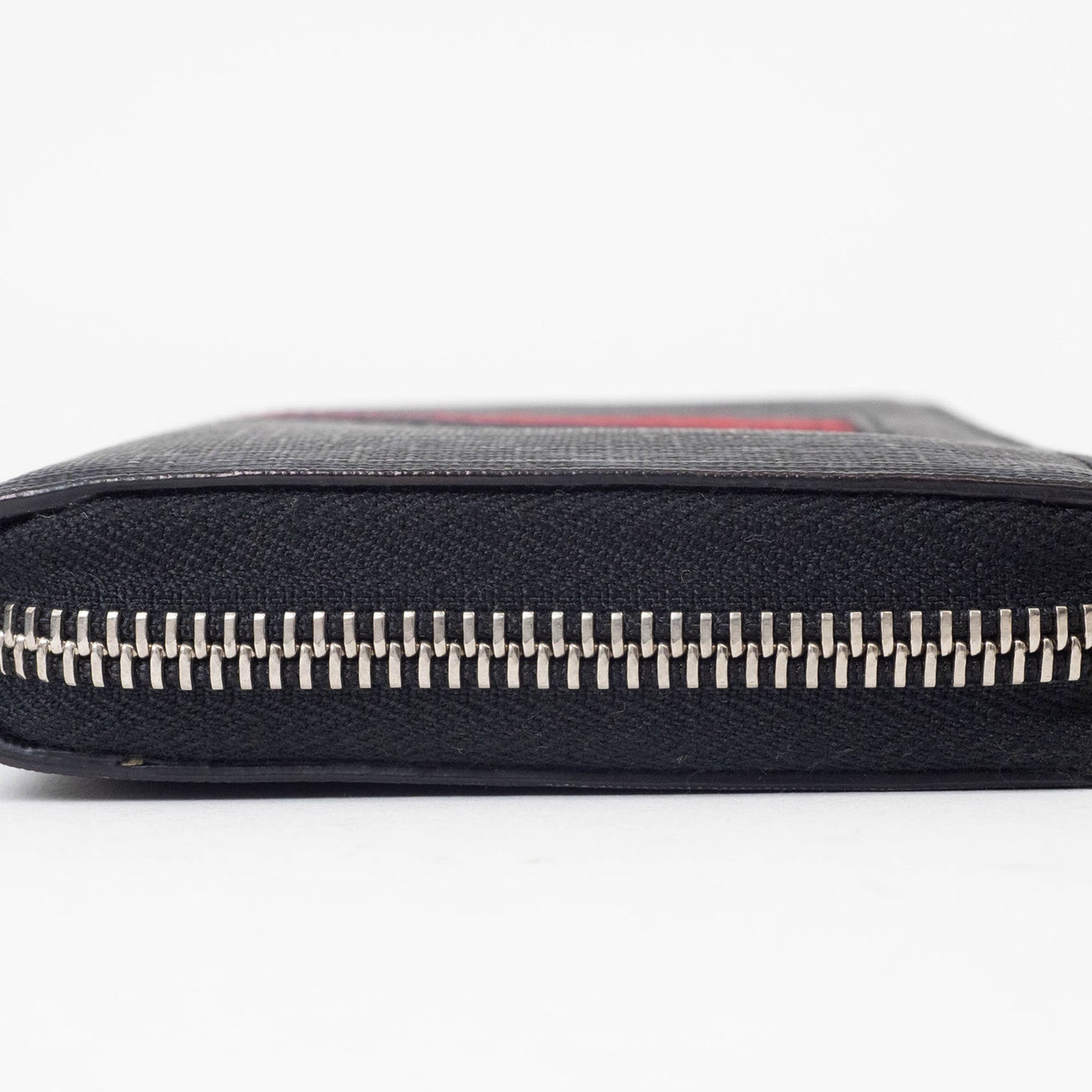 Gucci Black Gg Supreme Leather Long Wallet (Bi-Fold) (Pre-Owned)