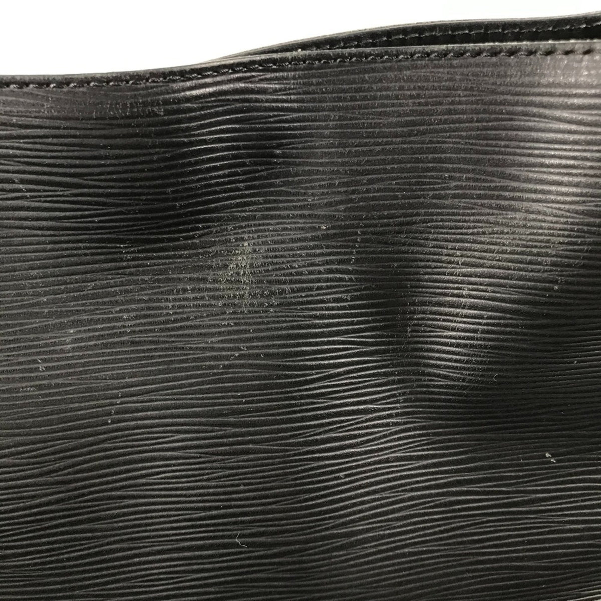 Louis Vuitton Black Epi Leather Shoulder Bag Tote Bag (Pre-Owned)