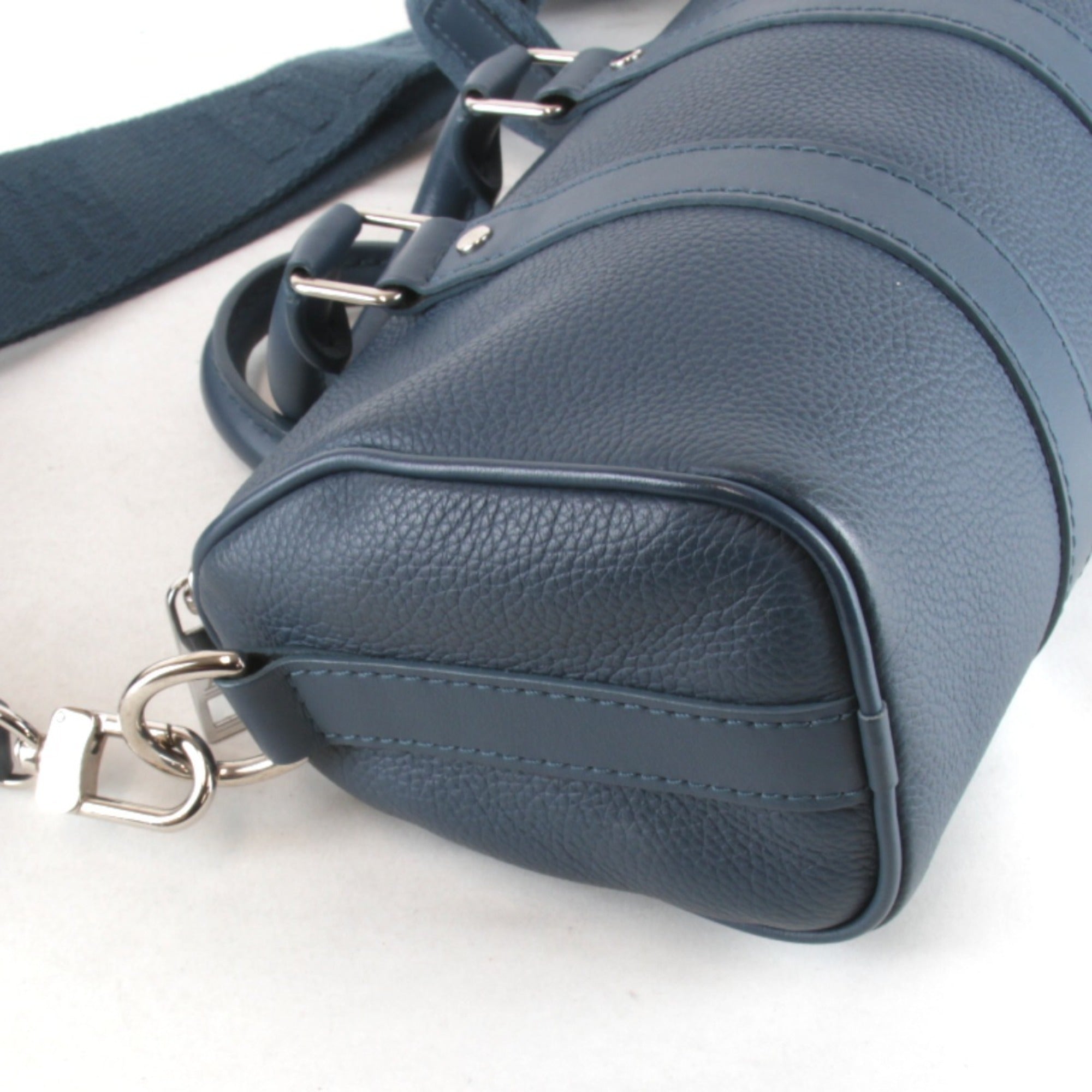 Louis Vuitton Blue Leather Handbag Shoulder Bag (Pre-Owned)