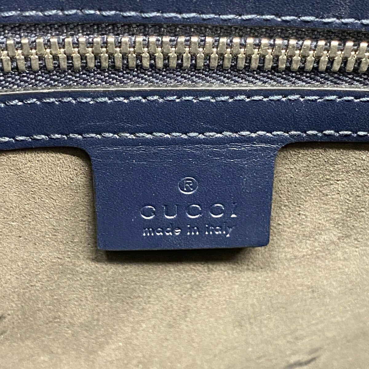 Gucci Navy Leather Shoulder Bag (Pre-Owned)