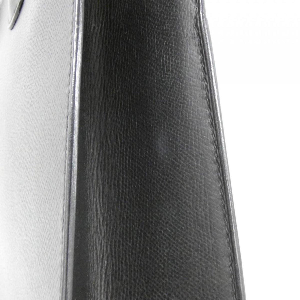 Hermes Black Lisse Leather Handbag (Pre-Owned)