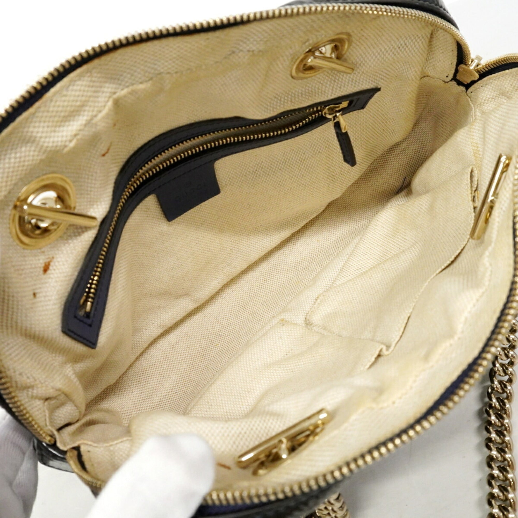 Gucci Navy Shoulder Bag (Pre-Owned)