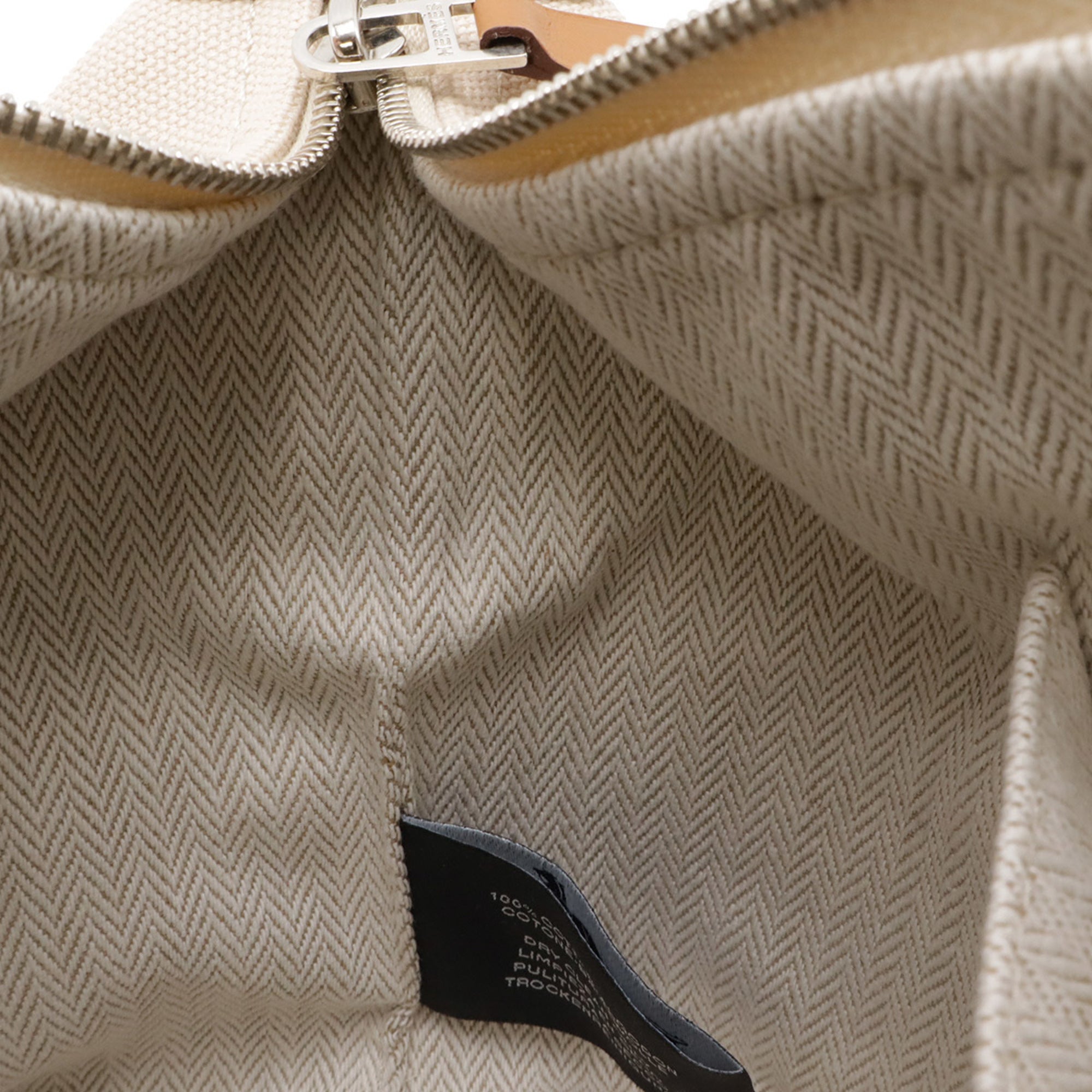Hermes Natural Canvas Handbag (Pre-Owned)