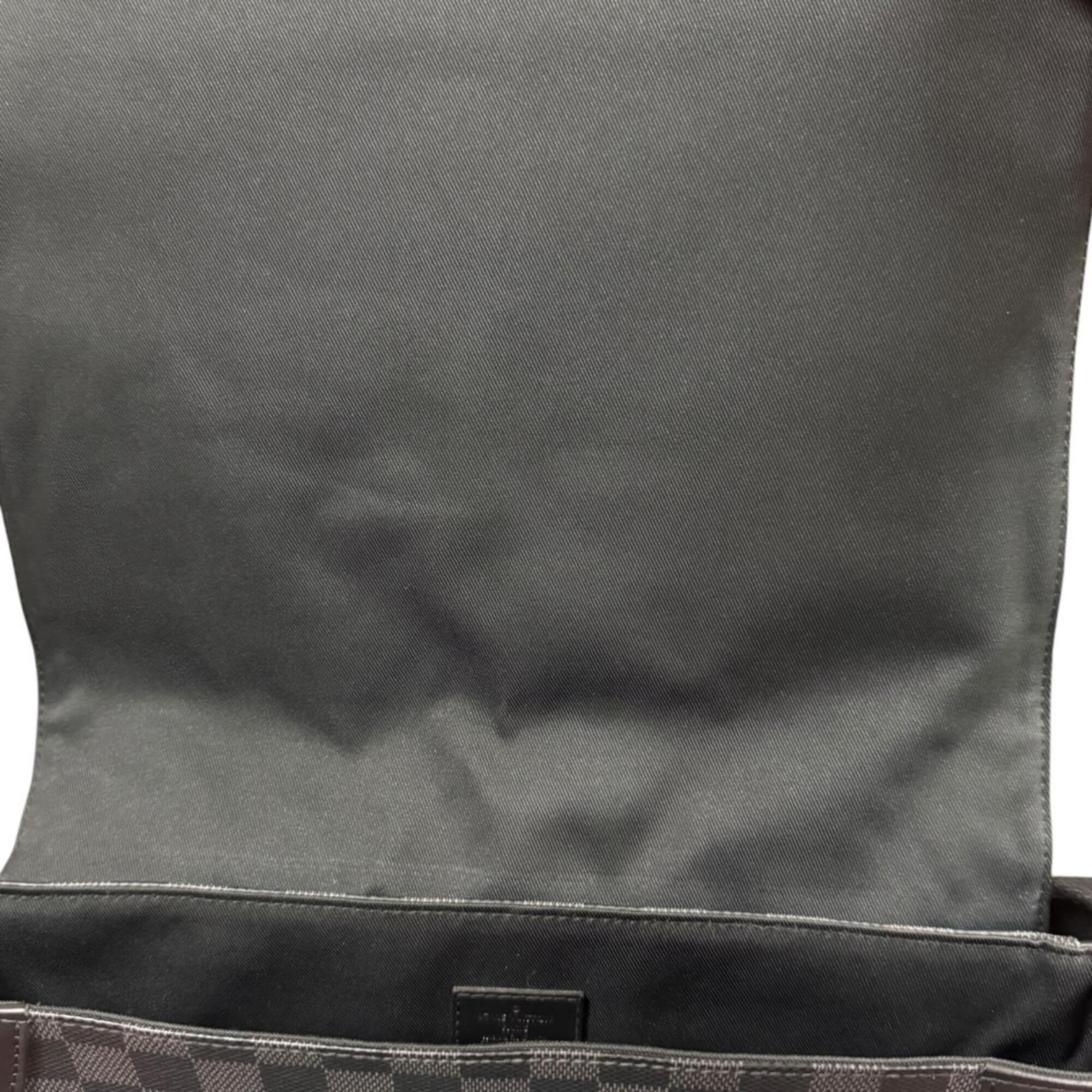 Louis Vuitton Damier Graphite Black Gray Damier Graphite Shoulder Bag (Pre-Owned)