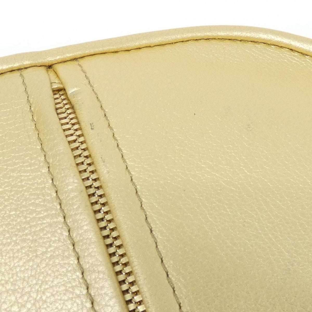 Loewe Gold Leather Shoulder Bag (Pre-Owned)