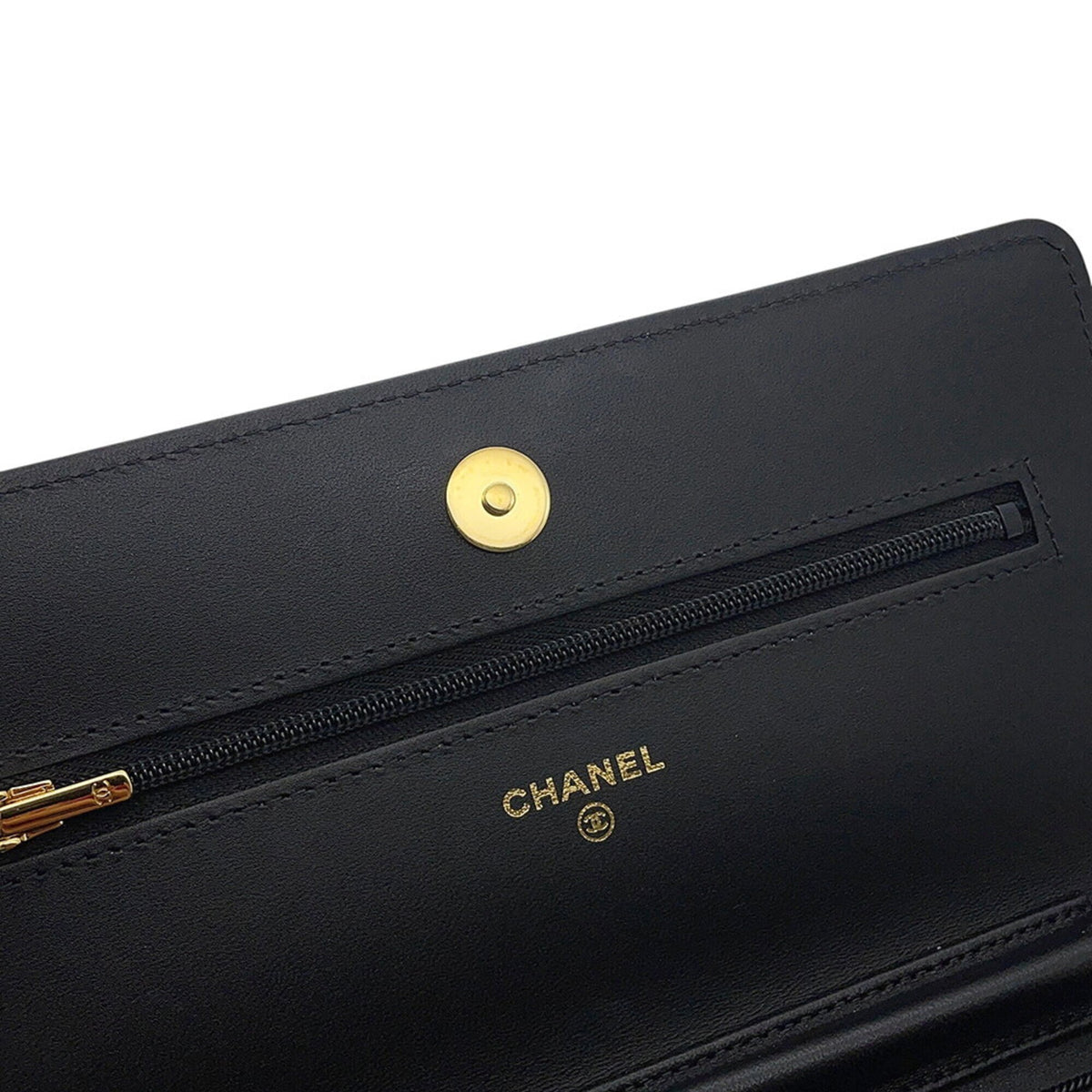 Chanel Black Leather Chain/Shoulder Wallet (Pre-Owned)