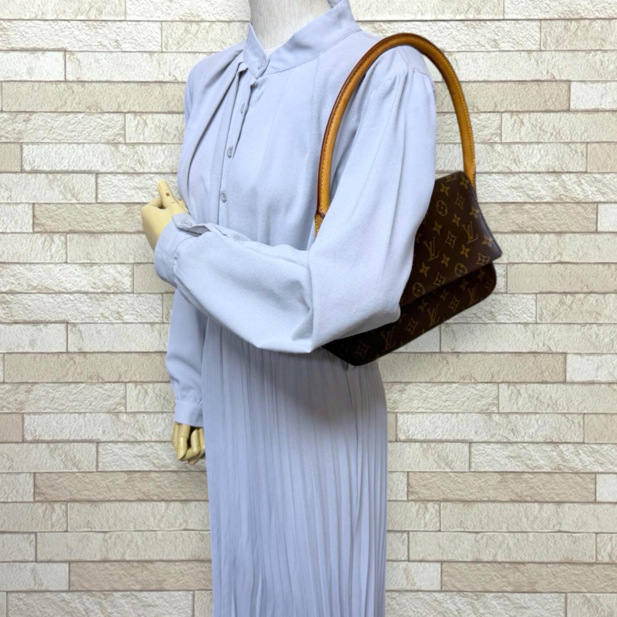 Louis Vuitton Brown Monogram Handbag (Pre-Owned)