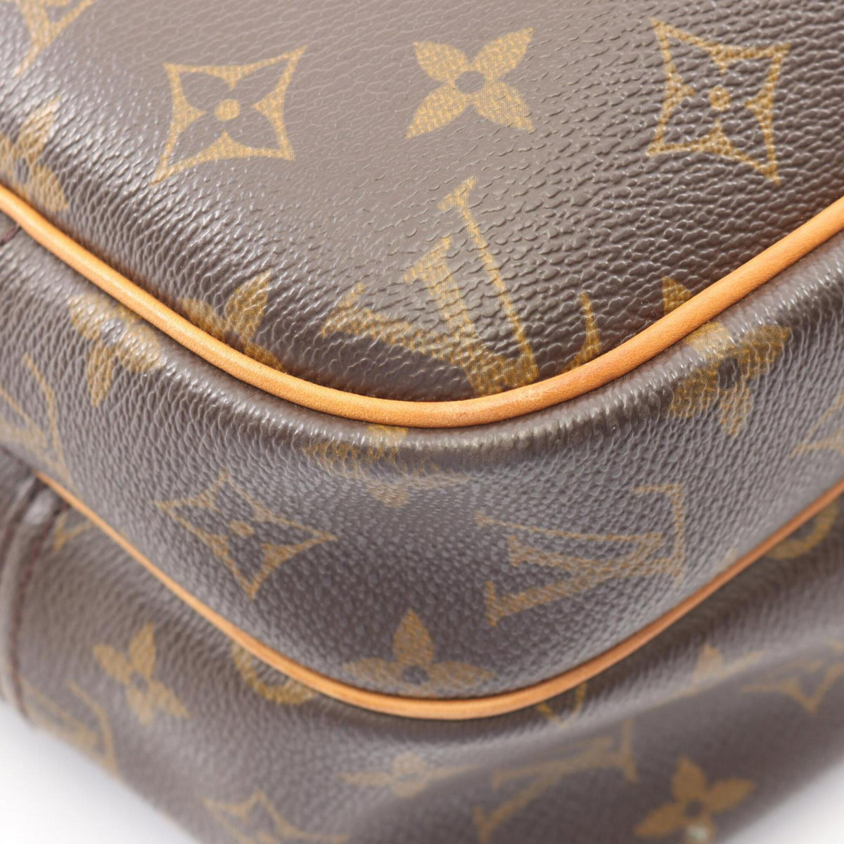 Louis Vuitton Brown Monogram Monogram Leather Handbag Shoulder Bag (Pre-Owned)