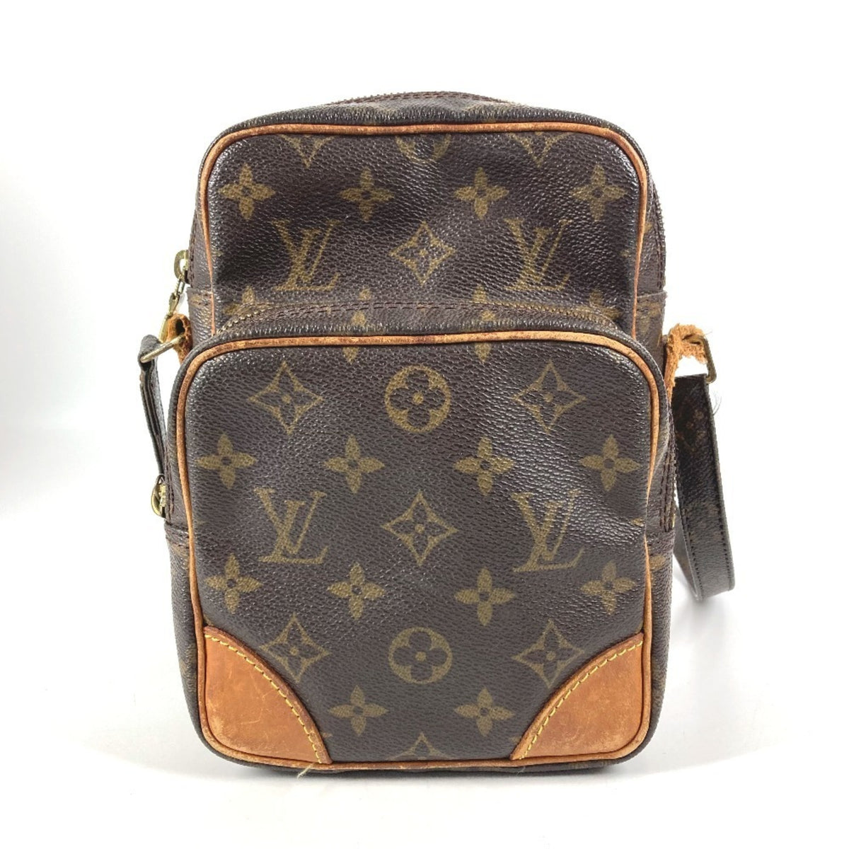 Louis Vuitton Monogram Brown Monogram Pochette Shoulder Bag (Pre-Owned)