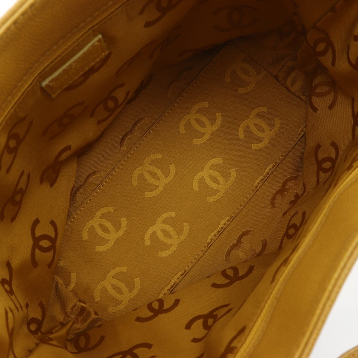 Chanel Brown Grained Calfskin Tote Bag (Pre-Owned)