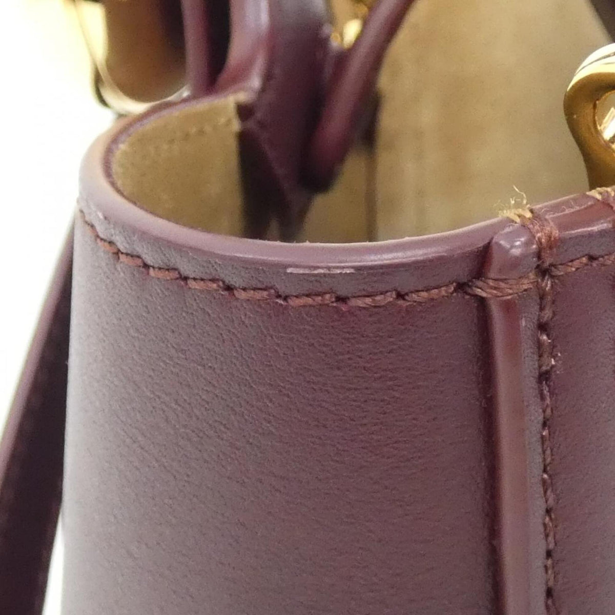 Loewe Burgundy Leather Handbag (Pre-Owned)