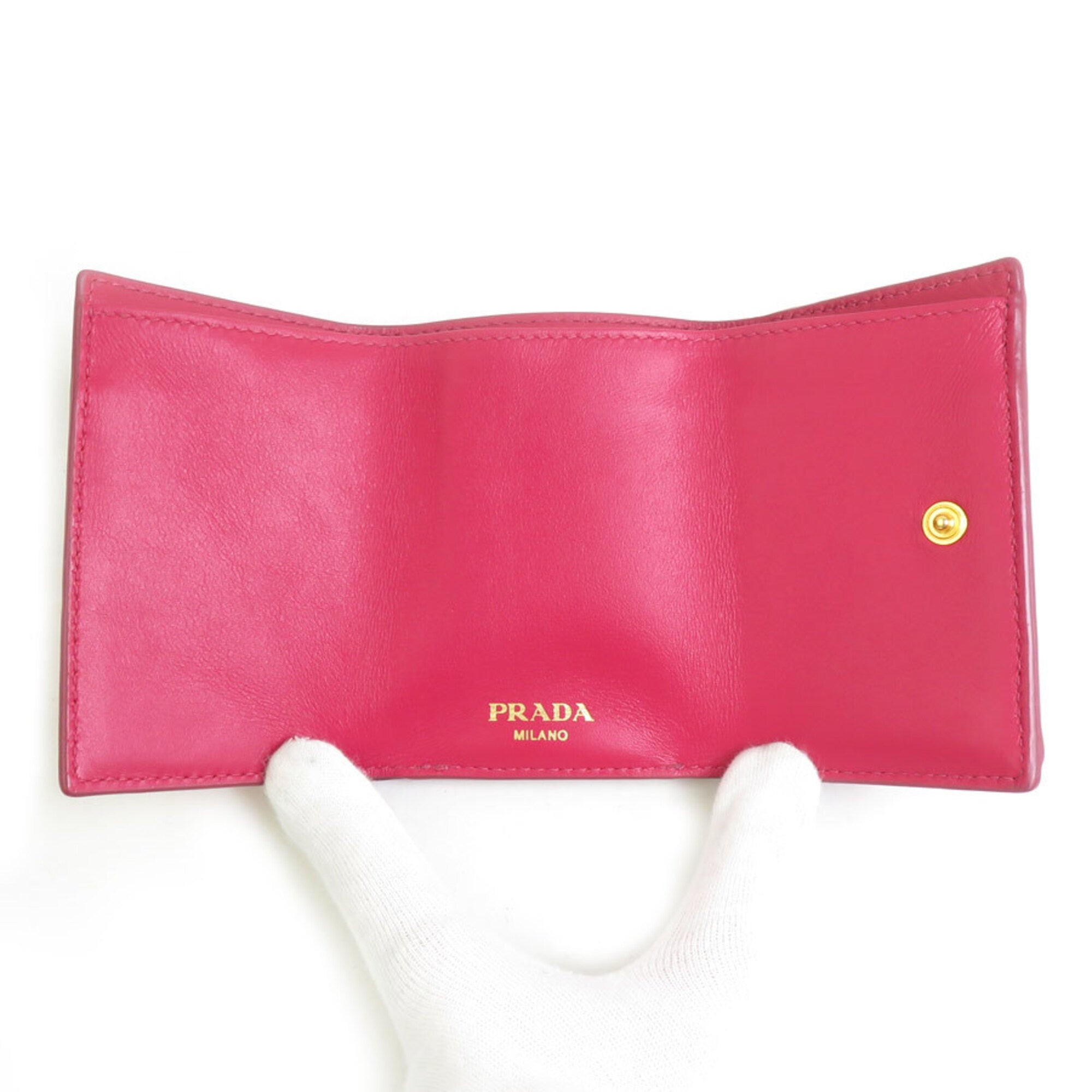 Prada Pink Leather Wallet (Tri-Fold) (Pre-Owned)