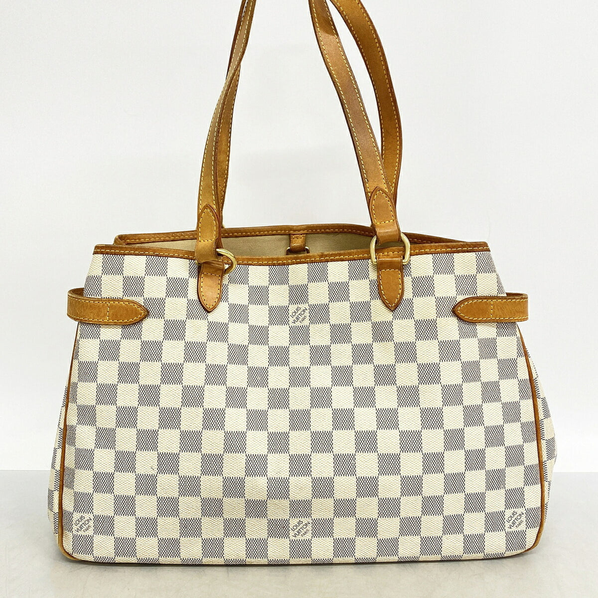 Louis Vuitton White Tote Bag (Pre-Owned)