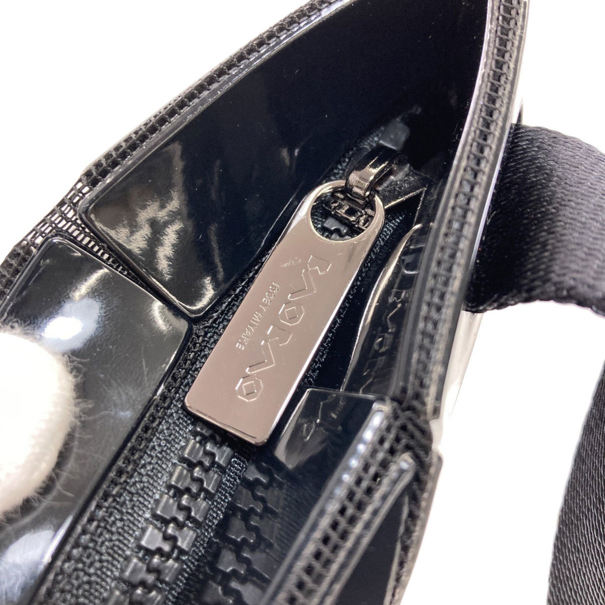 Issey Miyake Black Pvc Shoulder Bag (Pre-Owned)