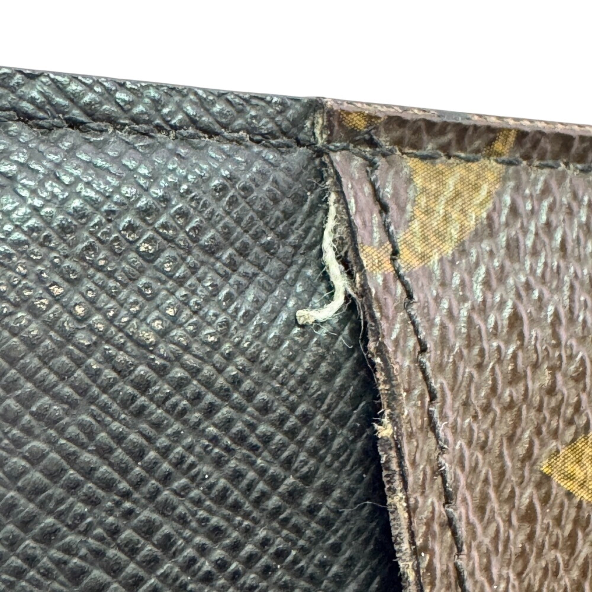 Louis Vuitton Black Leather Long Wallet (Bi-Fold) (Pre-Owned)