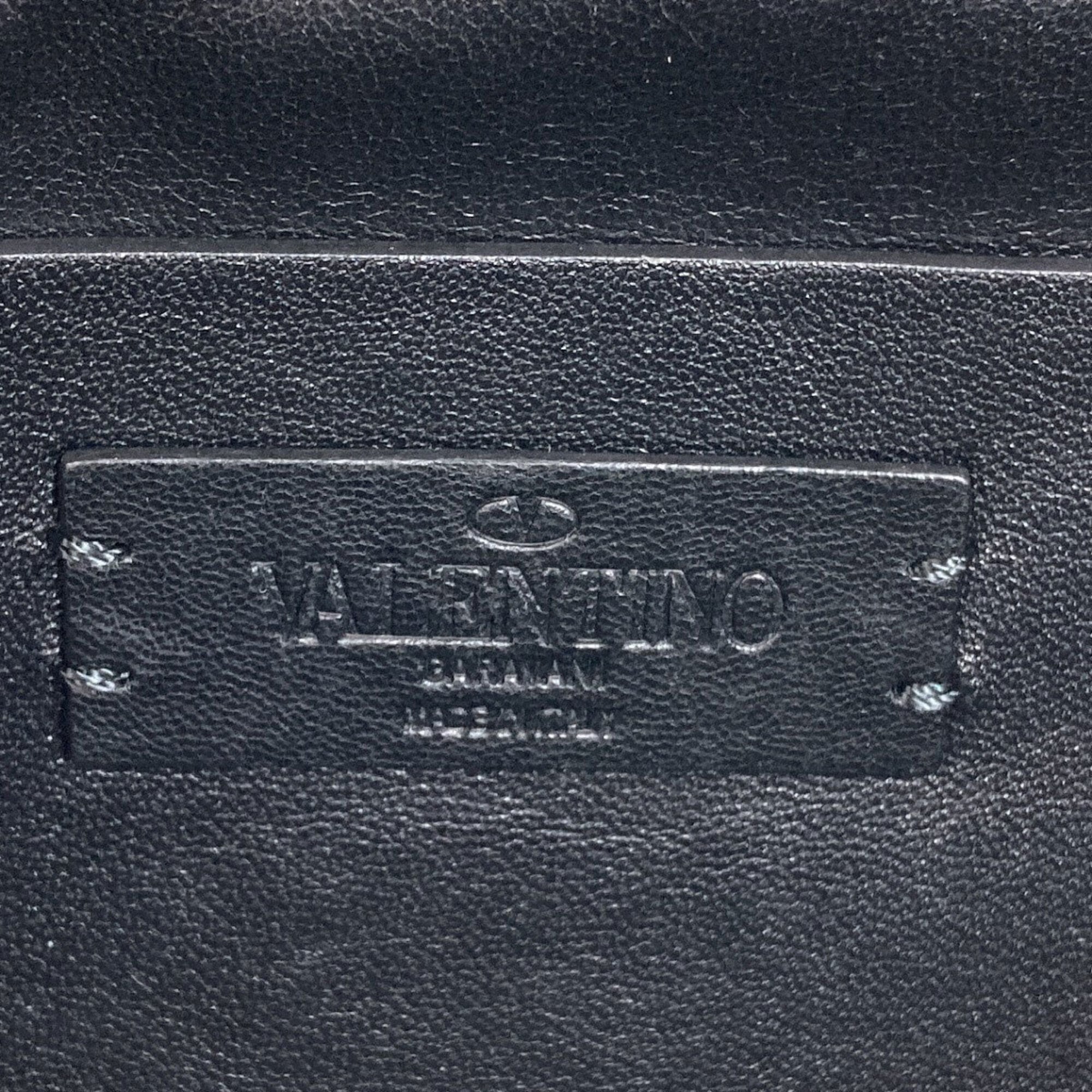 Valentino Black Leather Handbag (Pre-Owned)