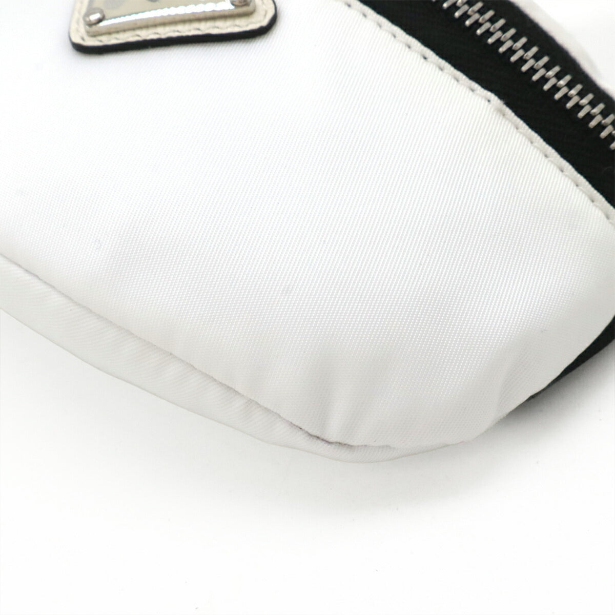 Prada White Nylon Leather Pouch (Pre-Owned)