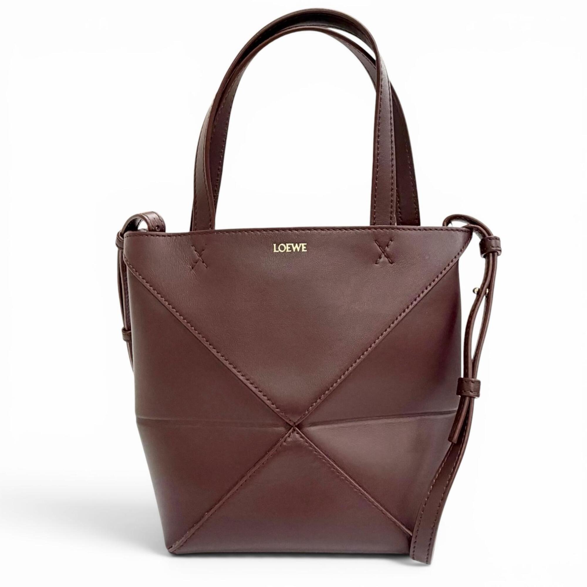 Loewe Burgundy Leather Shoulder Bag (Pre-Owned)