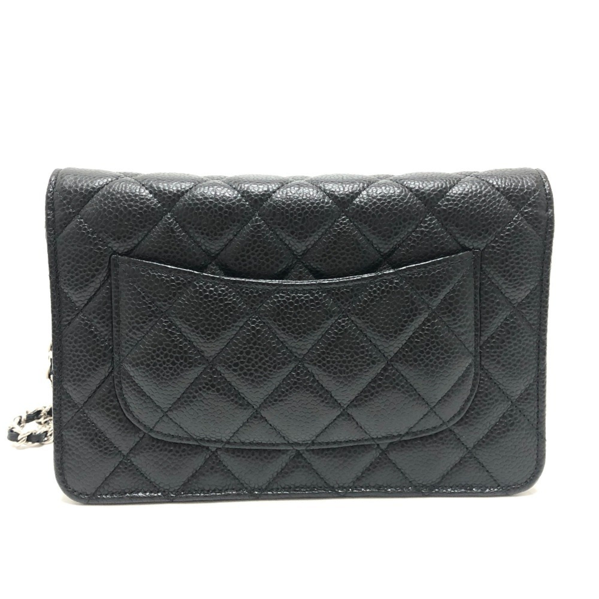 Chanel Matelasse Black Grained Calfskin Shoulder Bag (Pre-Owned)