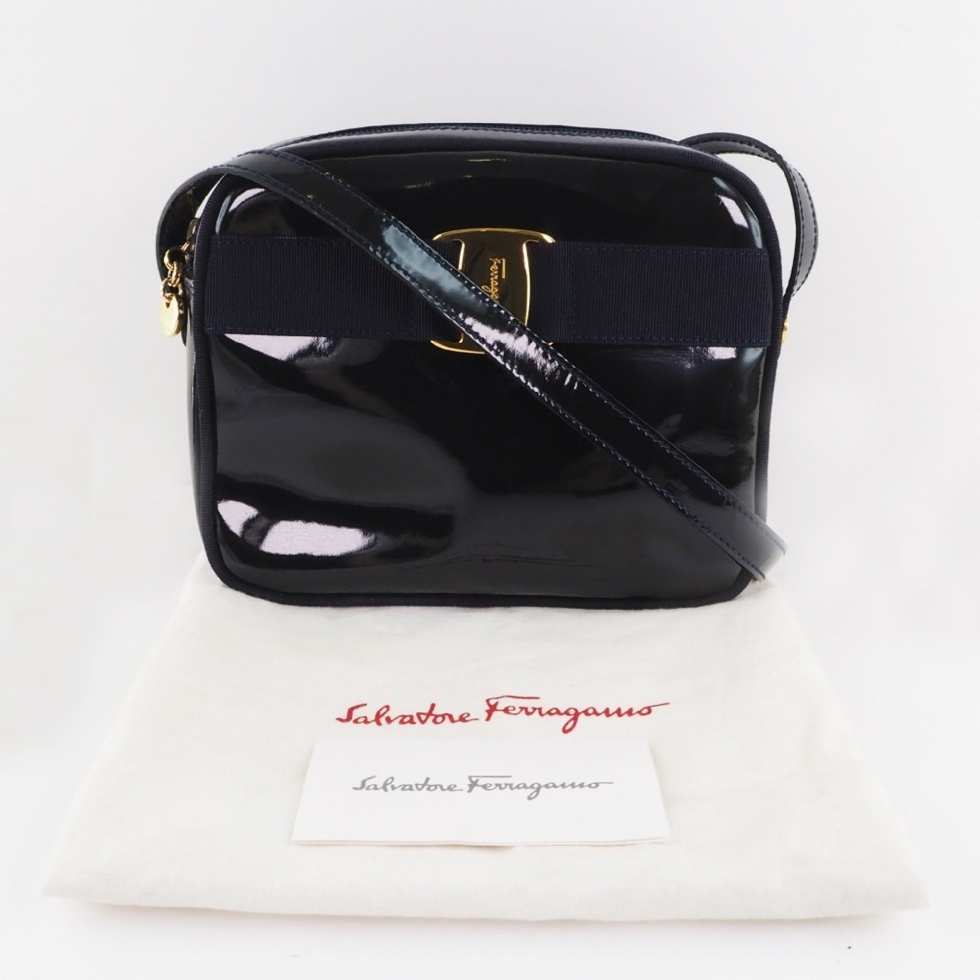 Salvatore Ferragamo Vara Black Patent Leather Shoulder Bag (Pre-Owned)