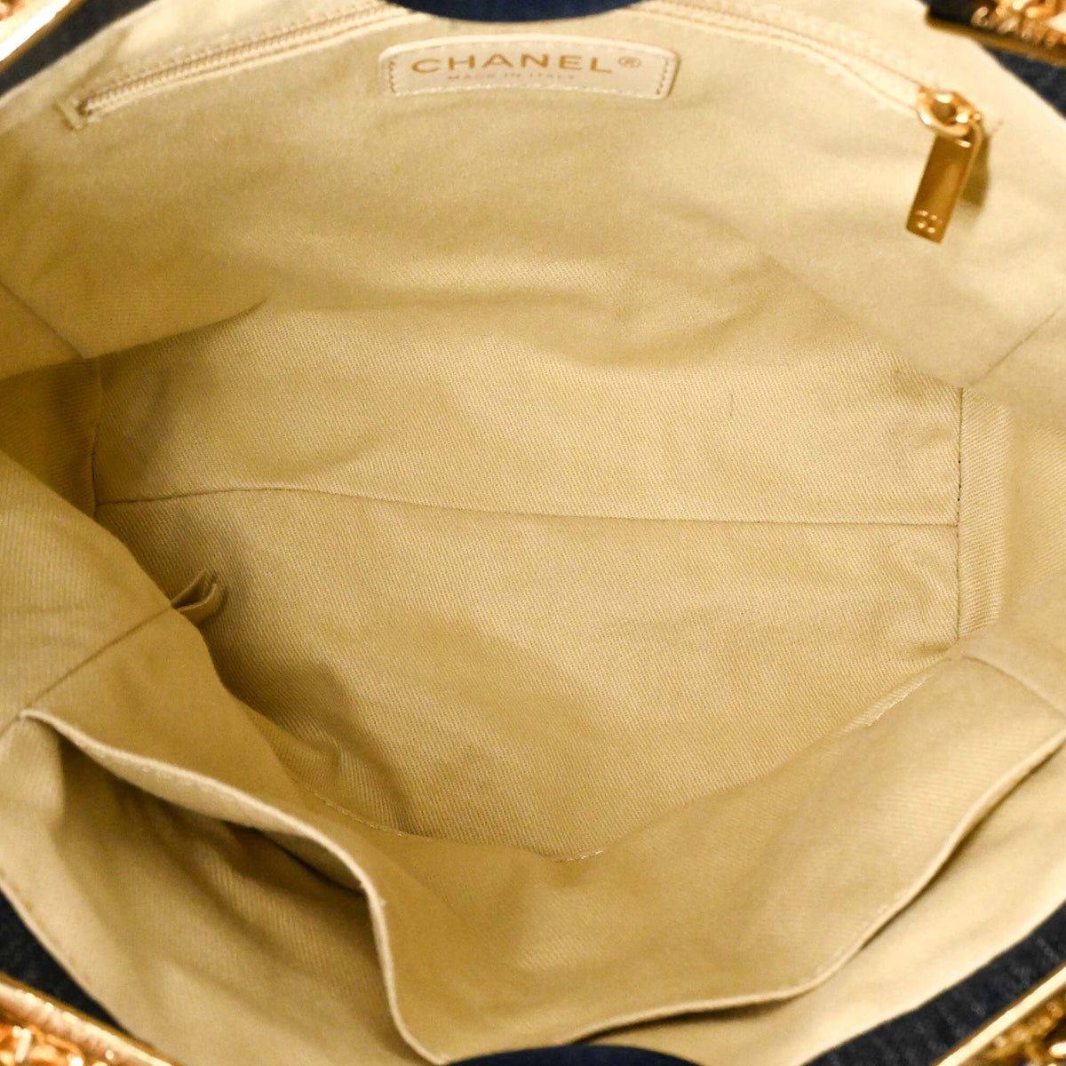 Chanel Deauville Navy Canvas Tote Bag (Pre-Owned)