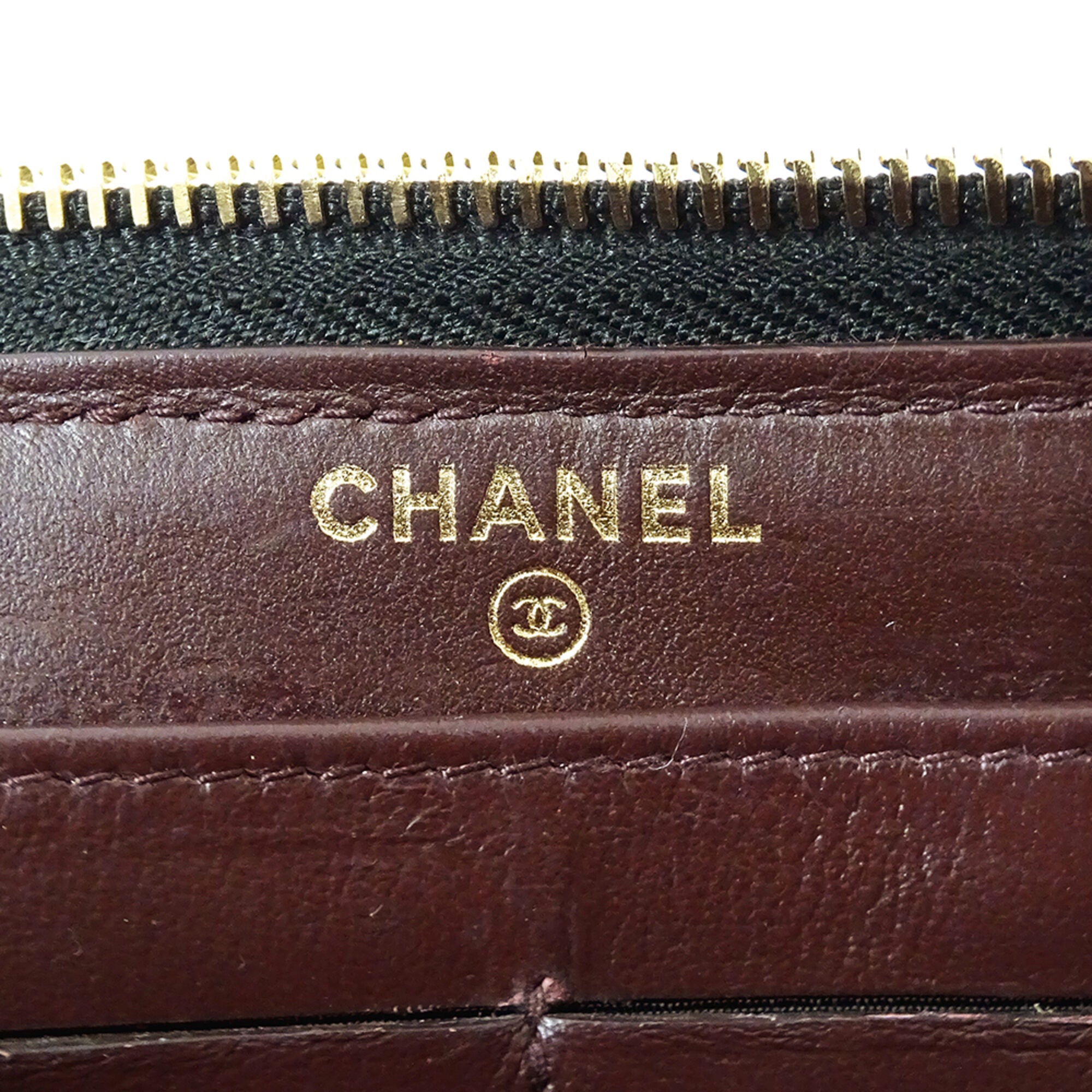 Chanel Black Grained Calfskin Long Wallet (Bi-Fold) (Pre-Owned)
