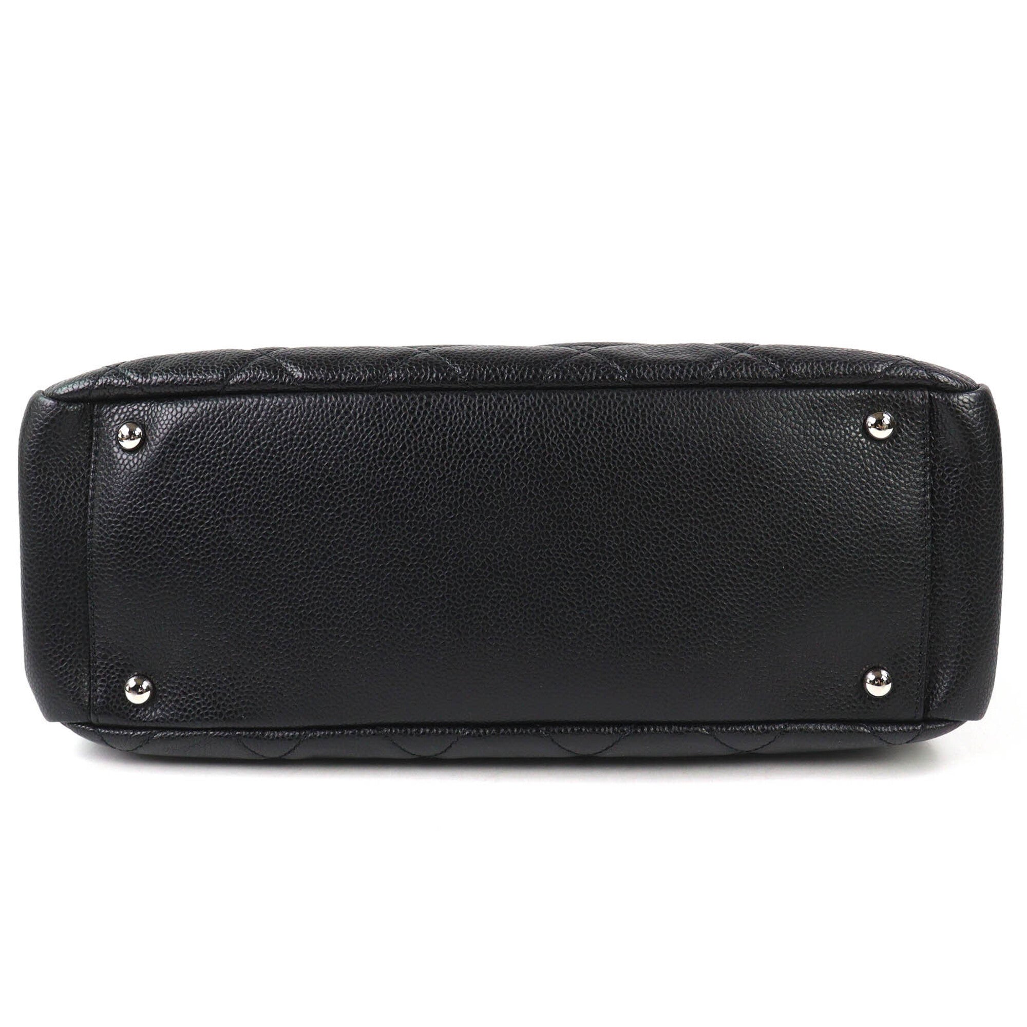 Chanel Matelasse Black Grained Calfskin Tote Bag (Pre-Owned)