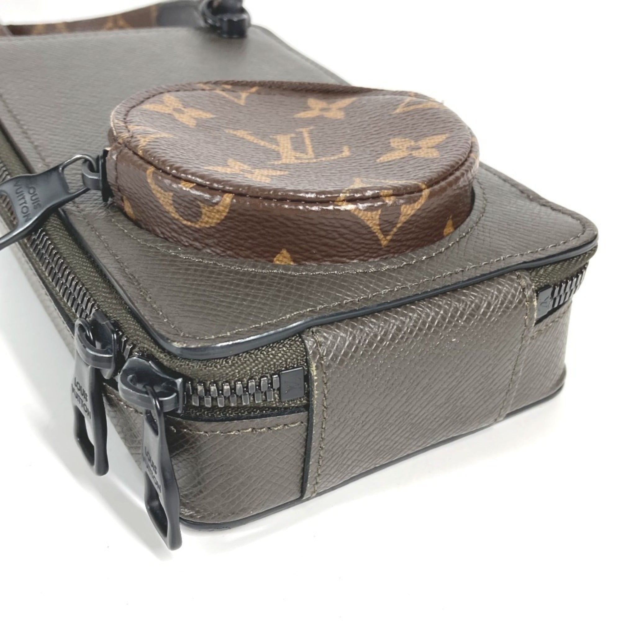 Louis Vuitton Brown Gray Taiga Leather Monogram Pochette Shoulder Bag (Pre-Owned)