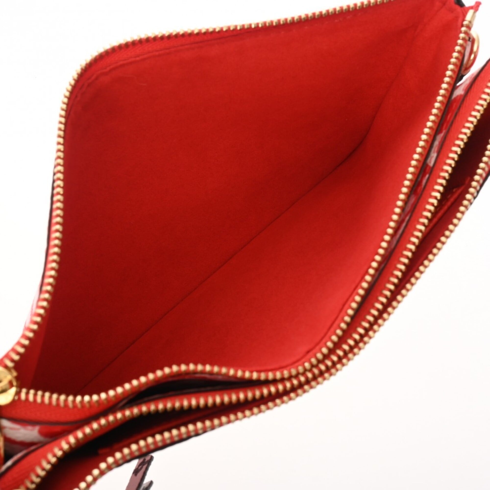 Louis Vuitton Blanc Rouge Leather Pochette Pouch (Pre-Owned)